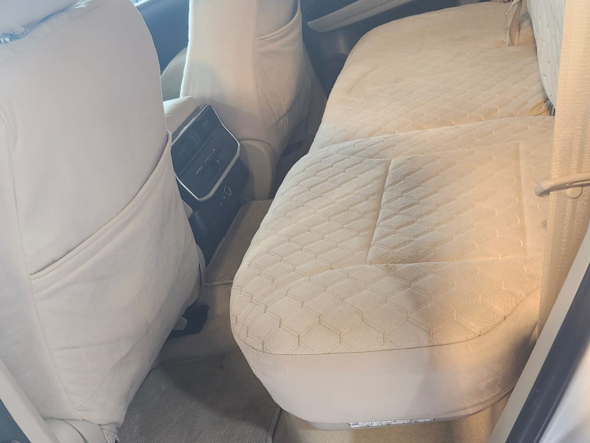 Toyota Land Cruiser G standard 2022 - Image 3