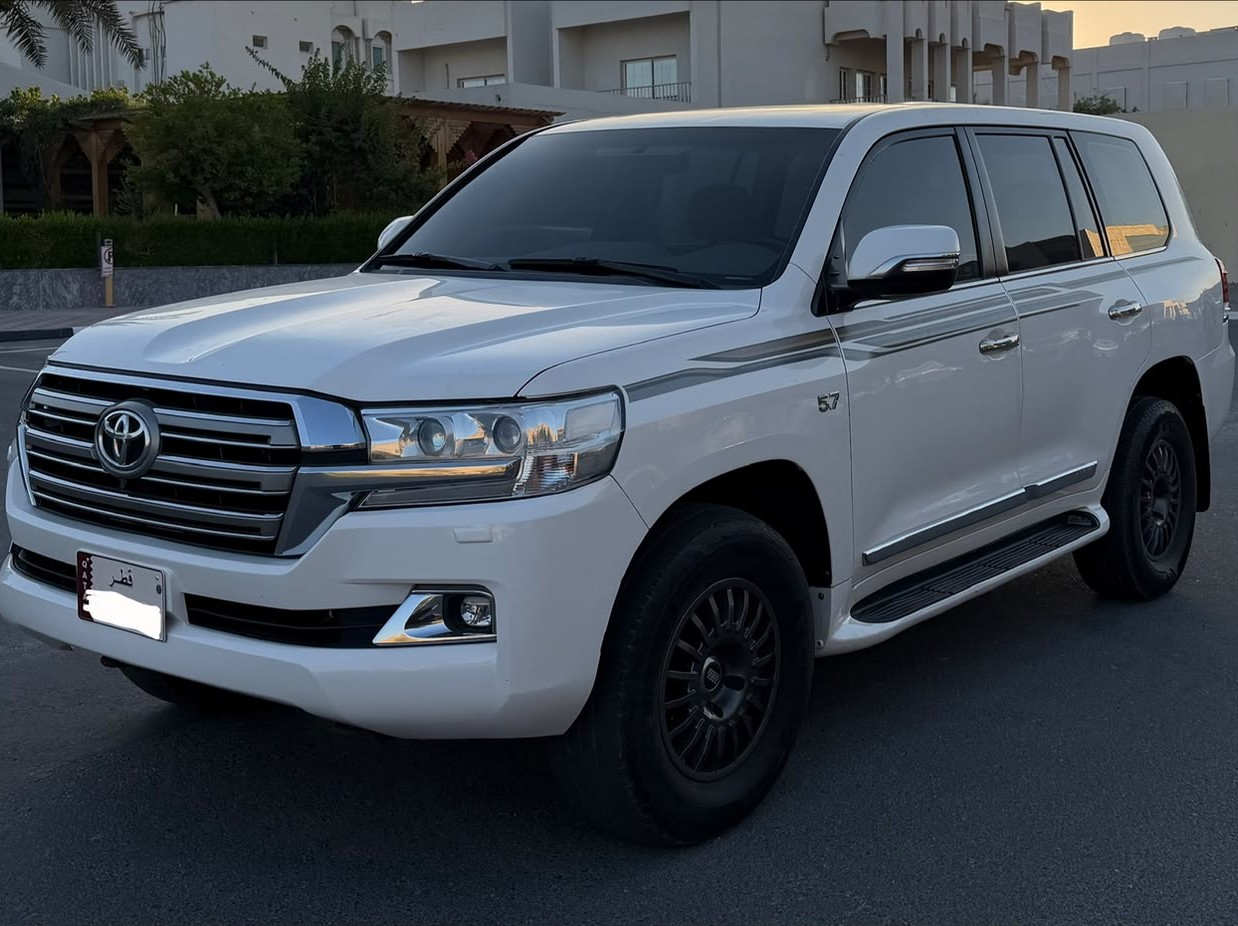 Toyota Land Cruiser VX.R 2016 - Image 2