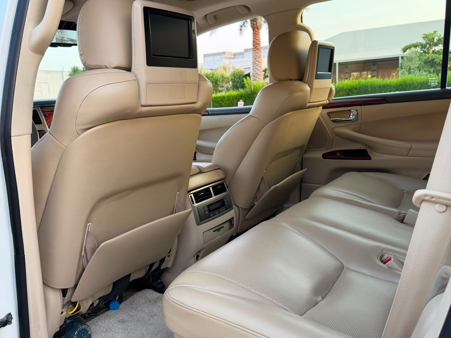 Lexus LX 570 2013 — photo 16 for sale in Qatar
