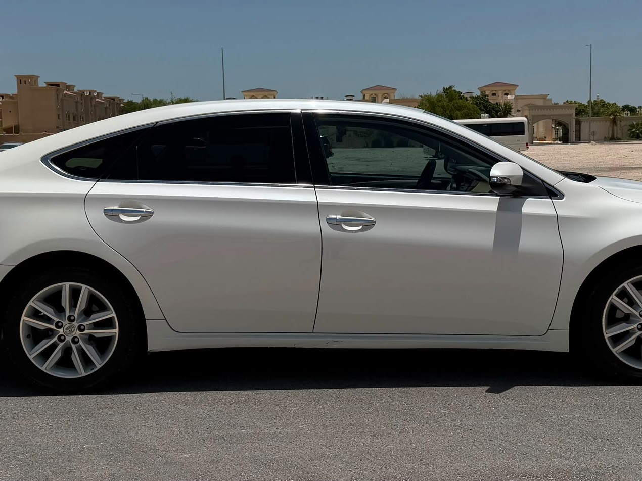 Toyota Avalon XLE 2013 - Image 4