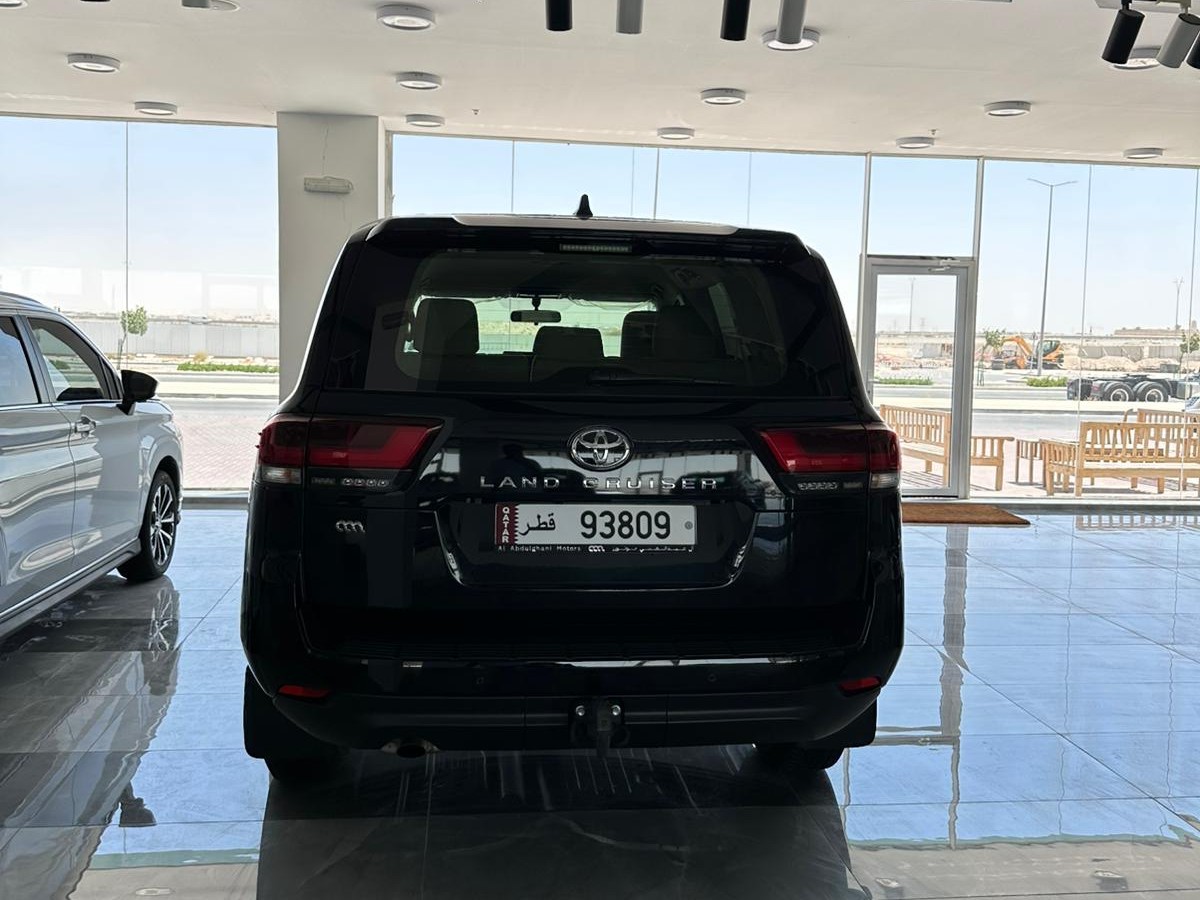 Toyota Land Cruiser Standard 2025 — photo 9 for sale in Qatar
