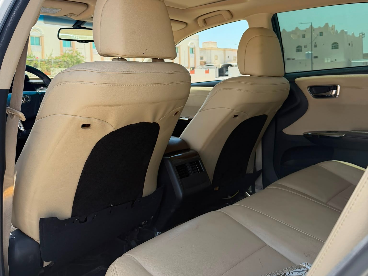 Toyota Avalon XLE 2013 — photo 15 for sale in Qatar