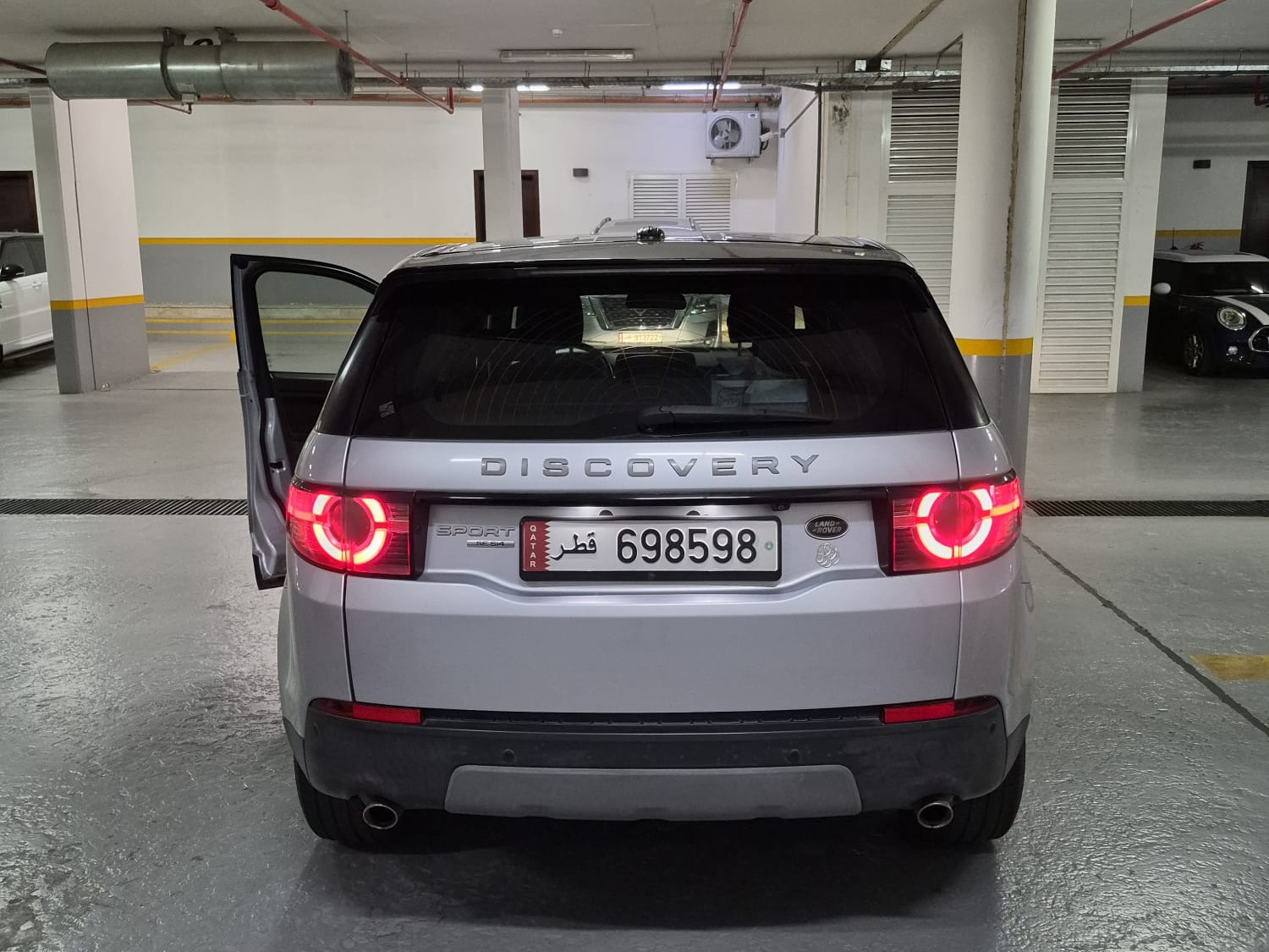 Land Rover Discovery Sport SE 2016 - Image 4