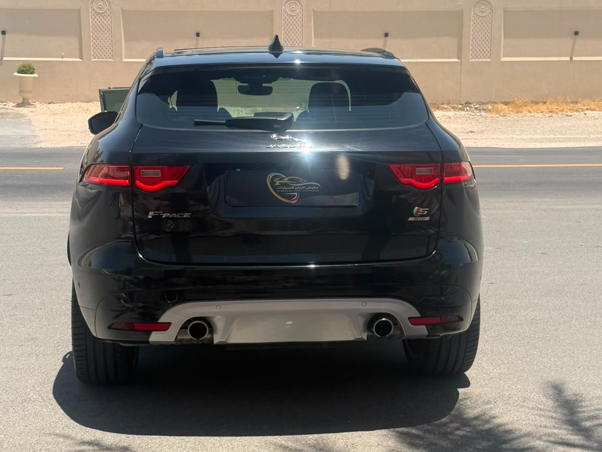 Jaguar F-PACE S  2019 - Image 3