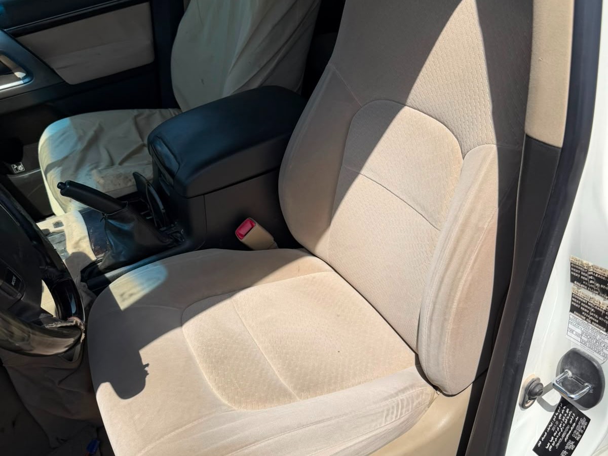 Toyota Land Cruiser VX.R 2011 - Image 3