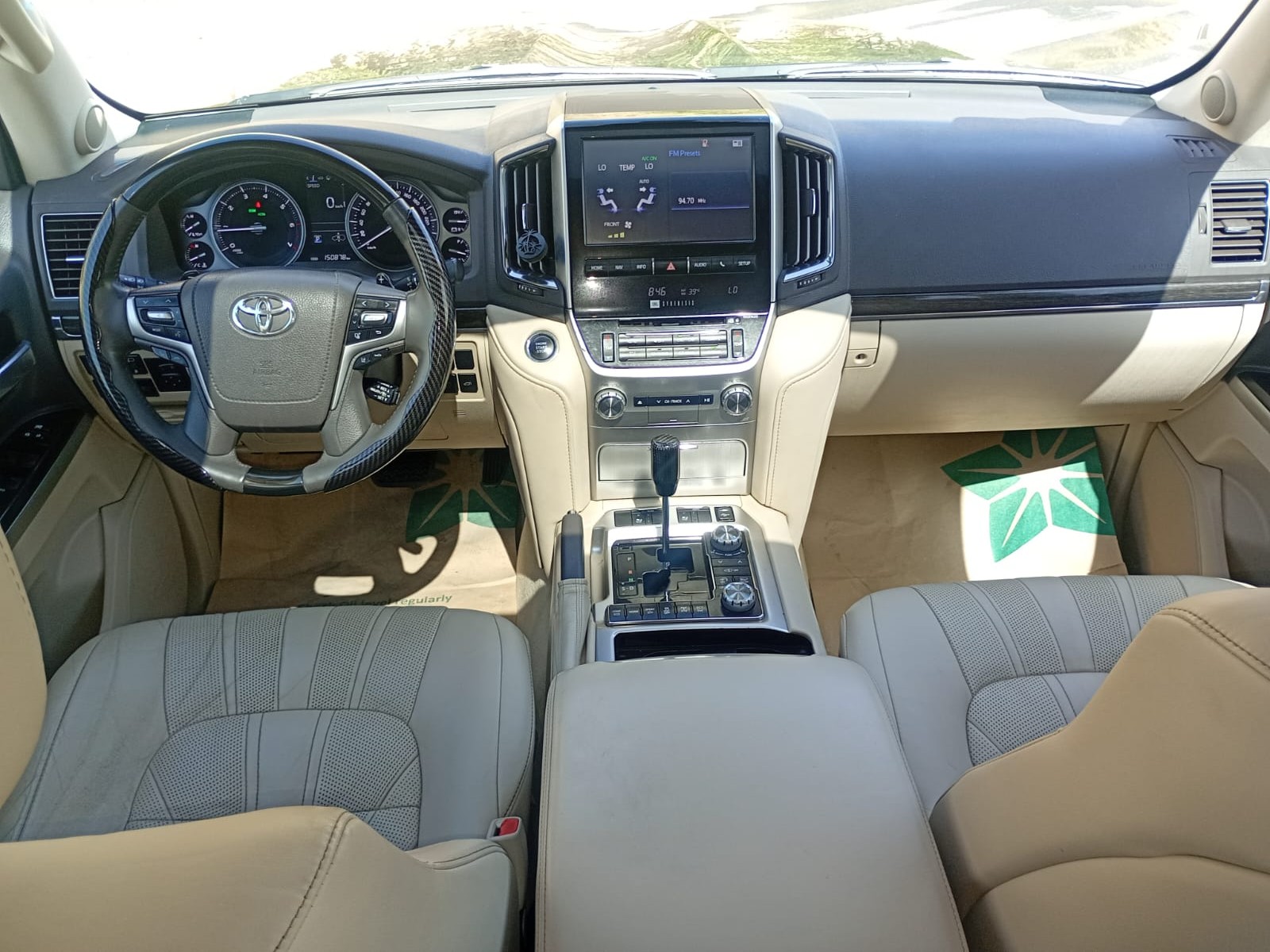 Toyota Land Cruiser VX.R 2019 - Image 2