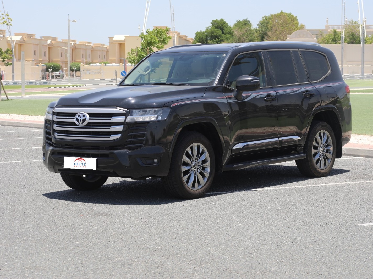 Toyota Land Cruiser GXR Twin Turbo 2024 — photo 10 for sale in Qatar