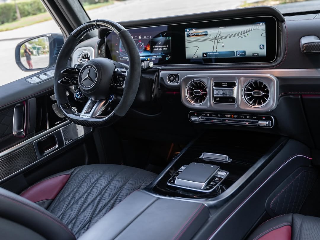 Mercedes-Benz G-Class 63 AMG 2025 - Image 2