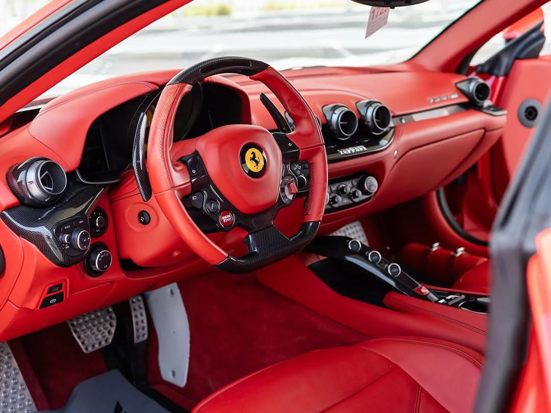 Ferrari F12 berlinetta 2016 - Image 2