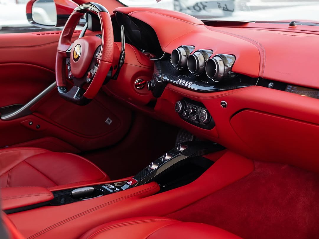 Ferrari F12 berlinetta 2016 - Image 3