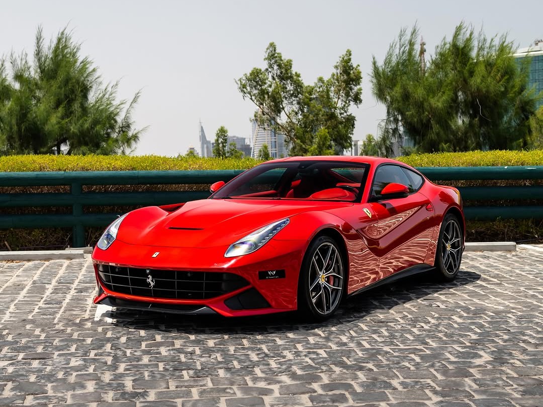 Ferrari F12 berlinetta 2016