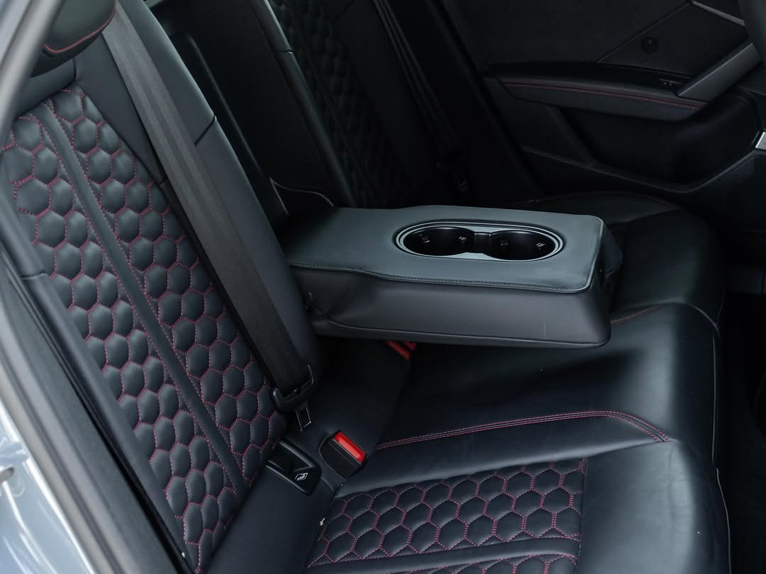 Audi RS 3  2023 - Image 2
