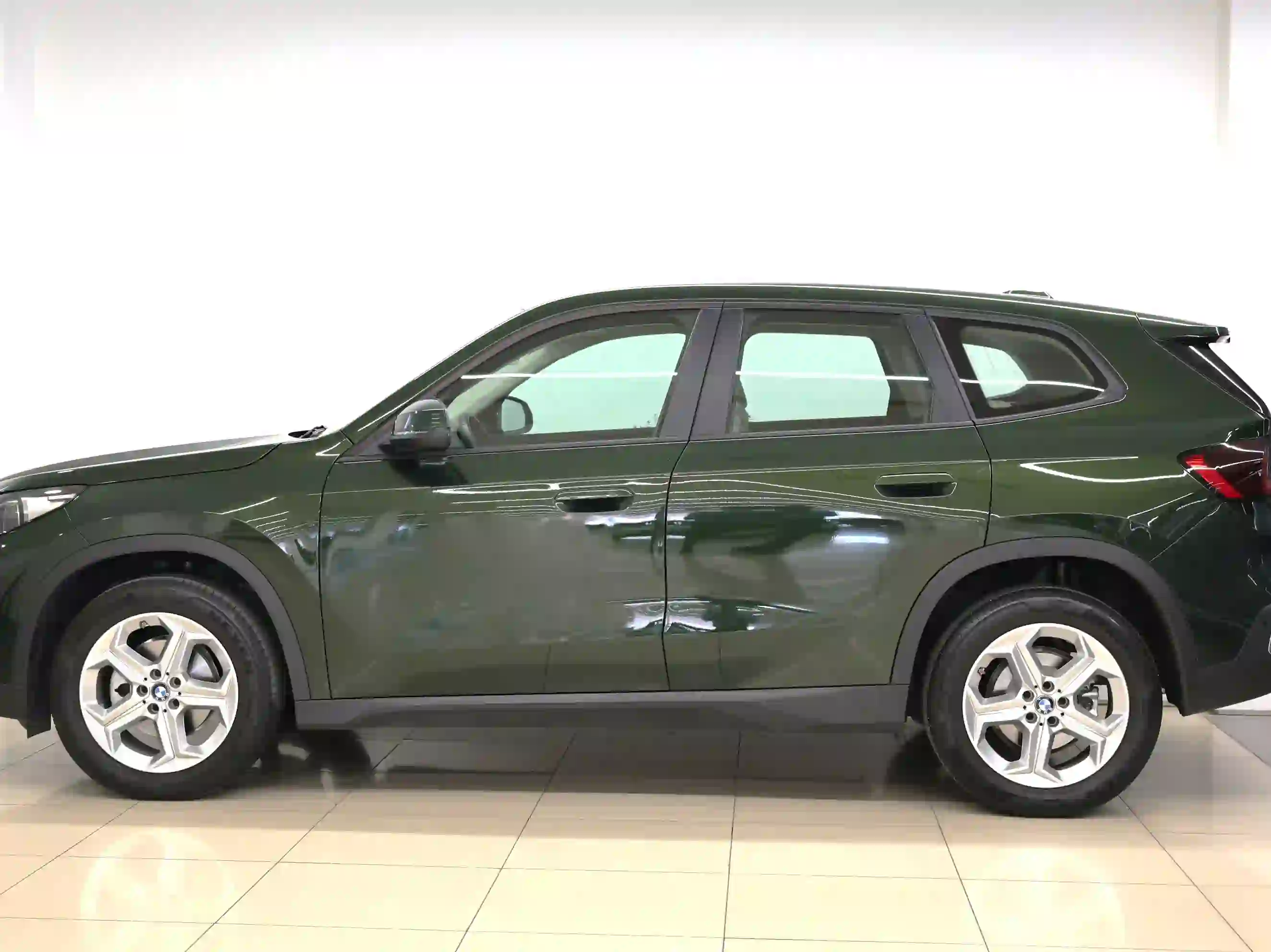 BMW X-Series X1 sDrive 20i Executive 2025 - Image 2
