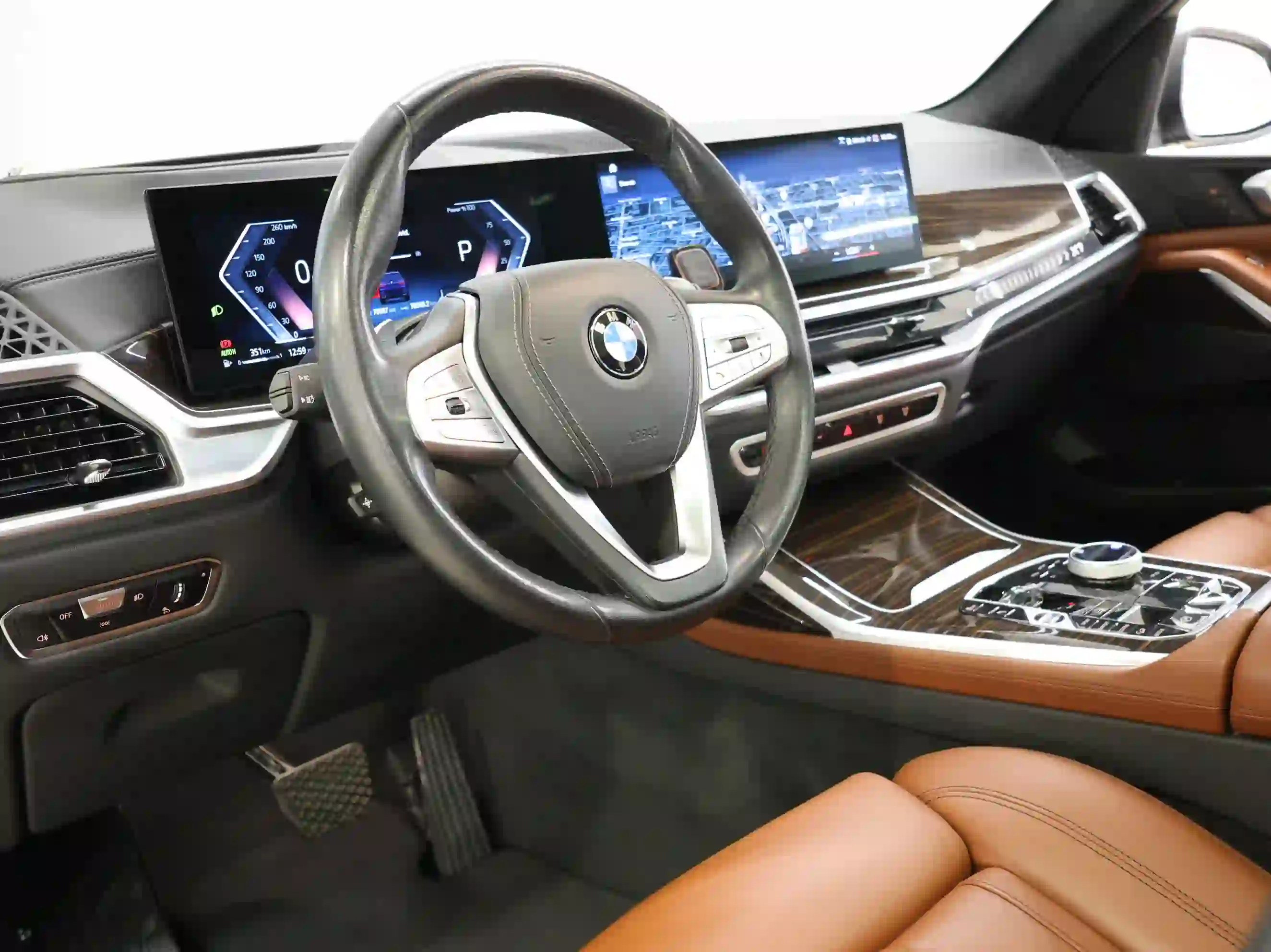 BMW X-Series X7 xDrive40i 2023 — photo 9 for sale in Qatar