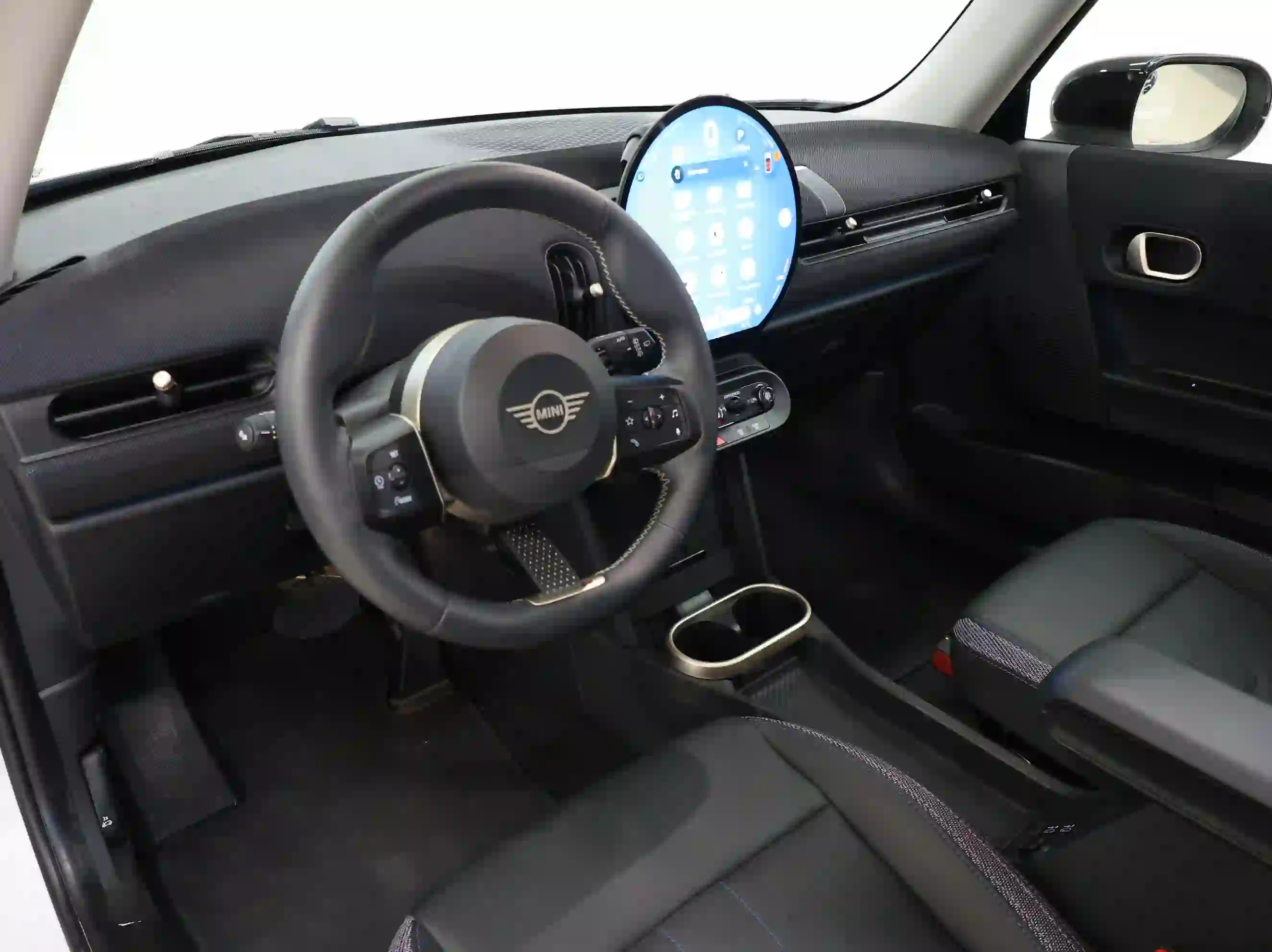 Mini Cooper S. 2025 - Image 3