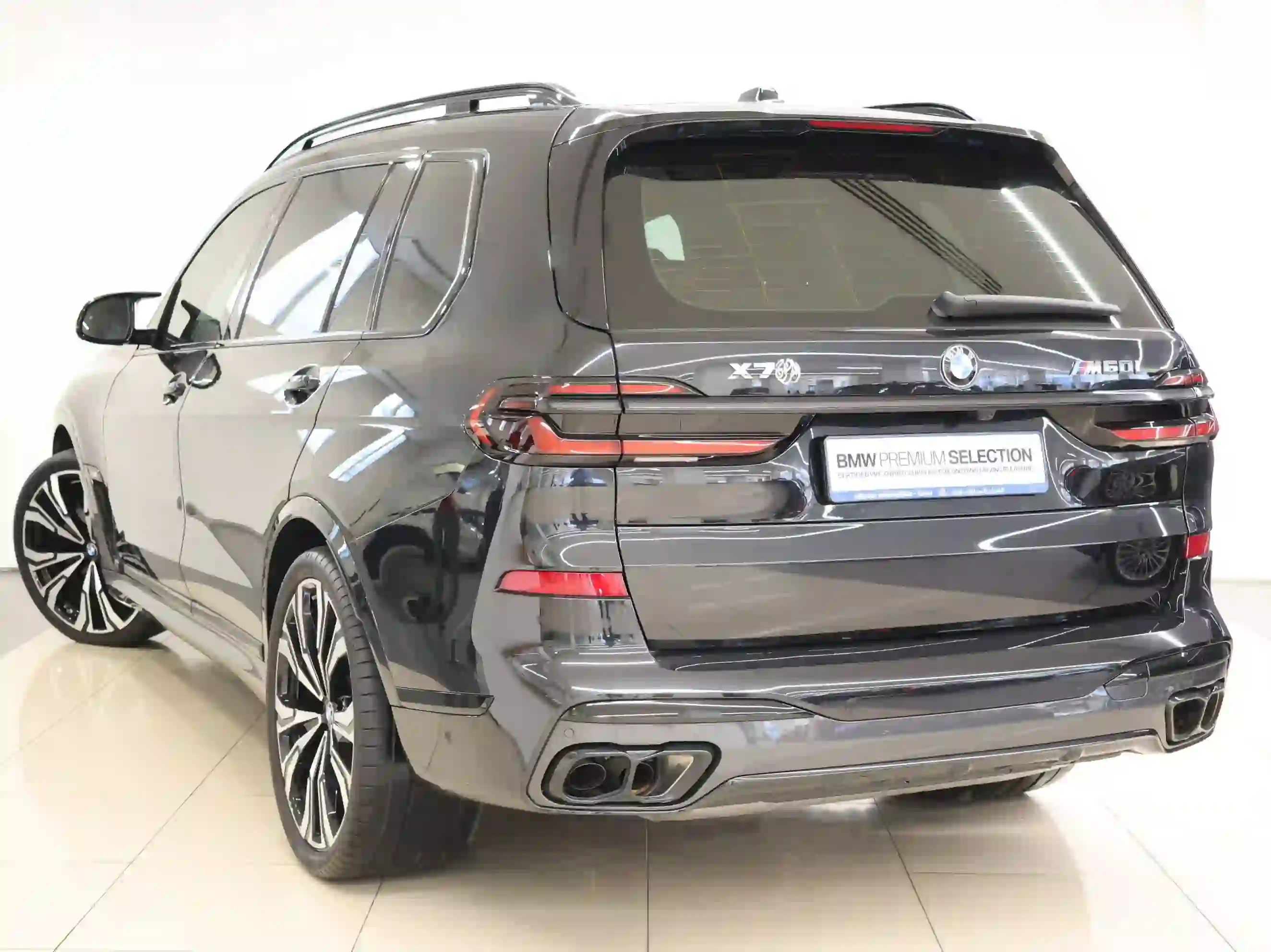 BMW X-Series X7 2024 - Image 3