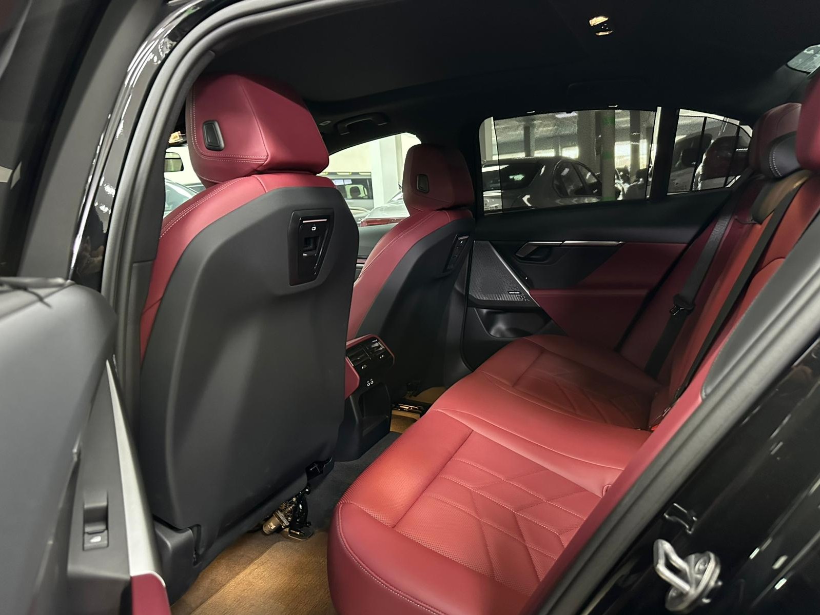 BMW i-Series I5 2024 — photo 9 for sale in Qatar