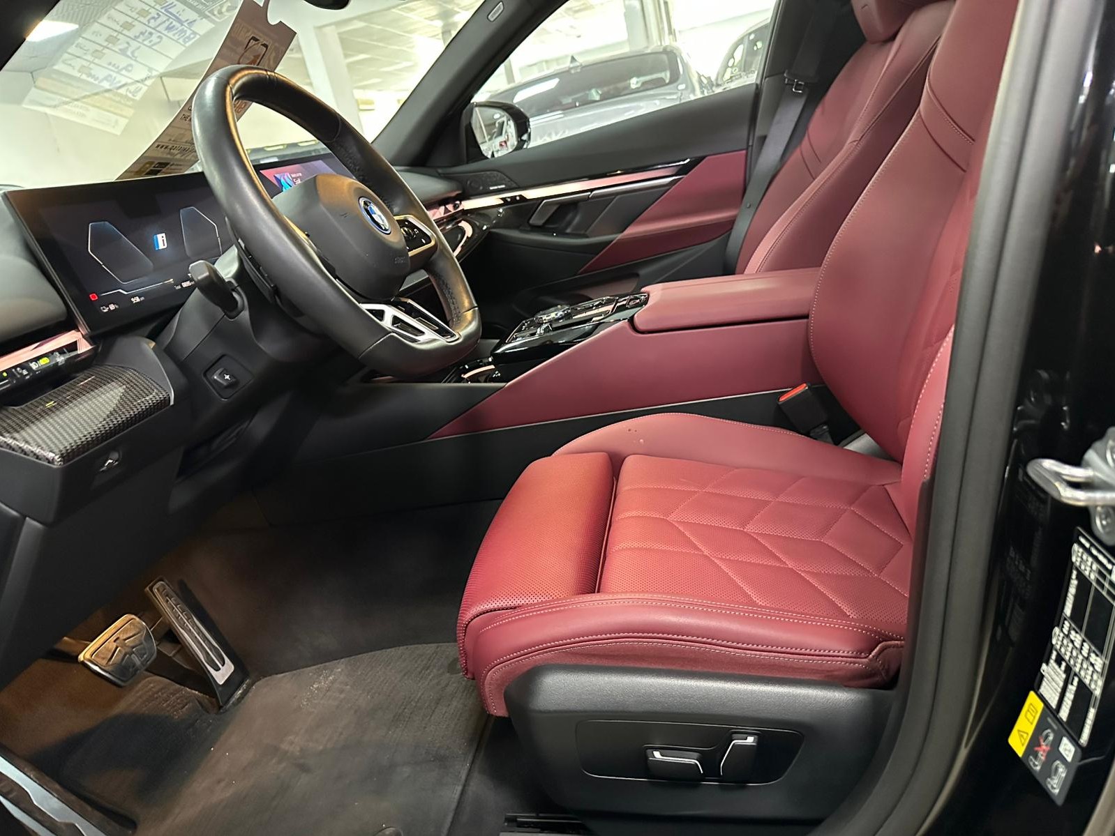BMW i-Series I5 2024 - Image 2