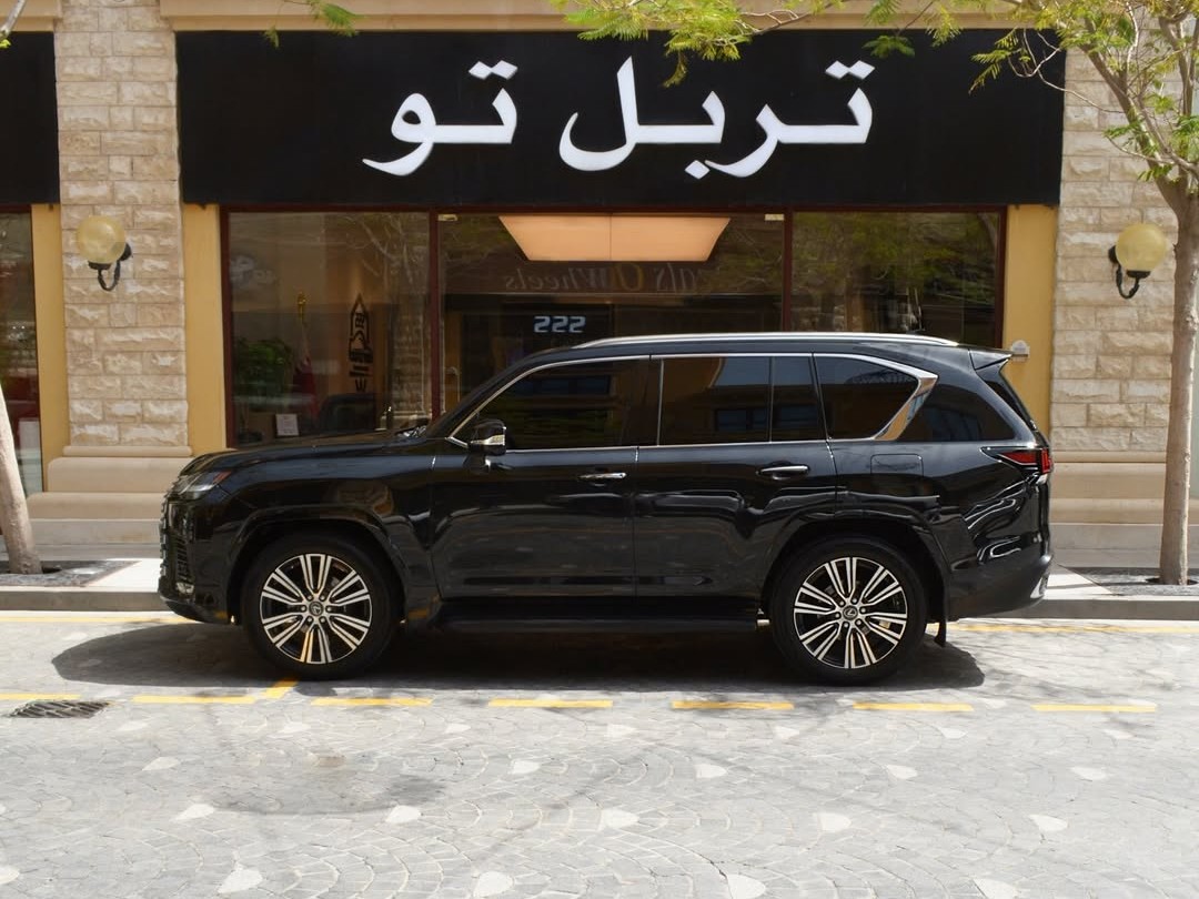 Lexus LX 600 Luxury 2022 — photo 11 for sale in Qatar