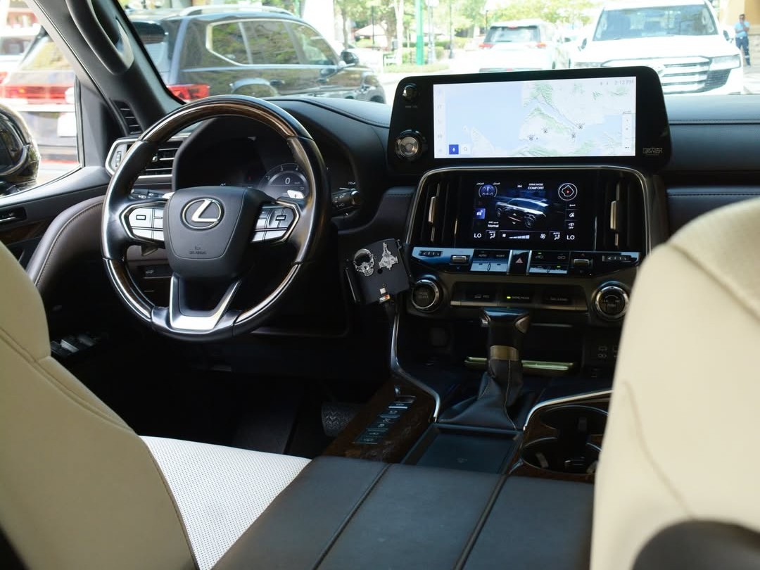 Lexus LX 600 Luxury 2022 — photo 13 for sale in Qatar