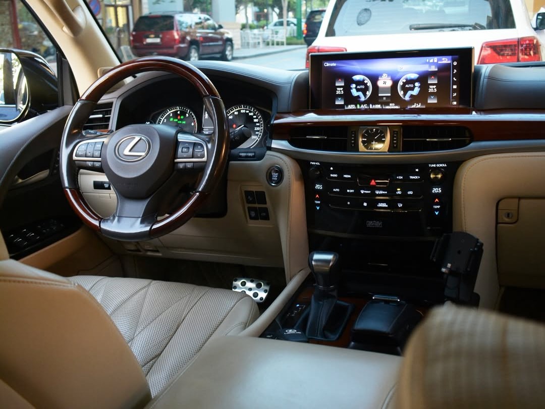 Lexus LX 570 S 2019 — photo 10 for sale in Qatar