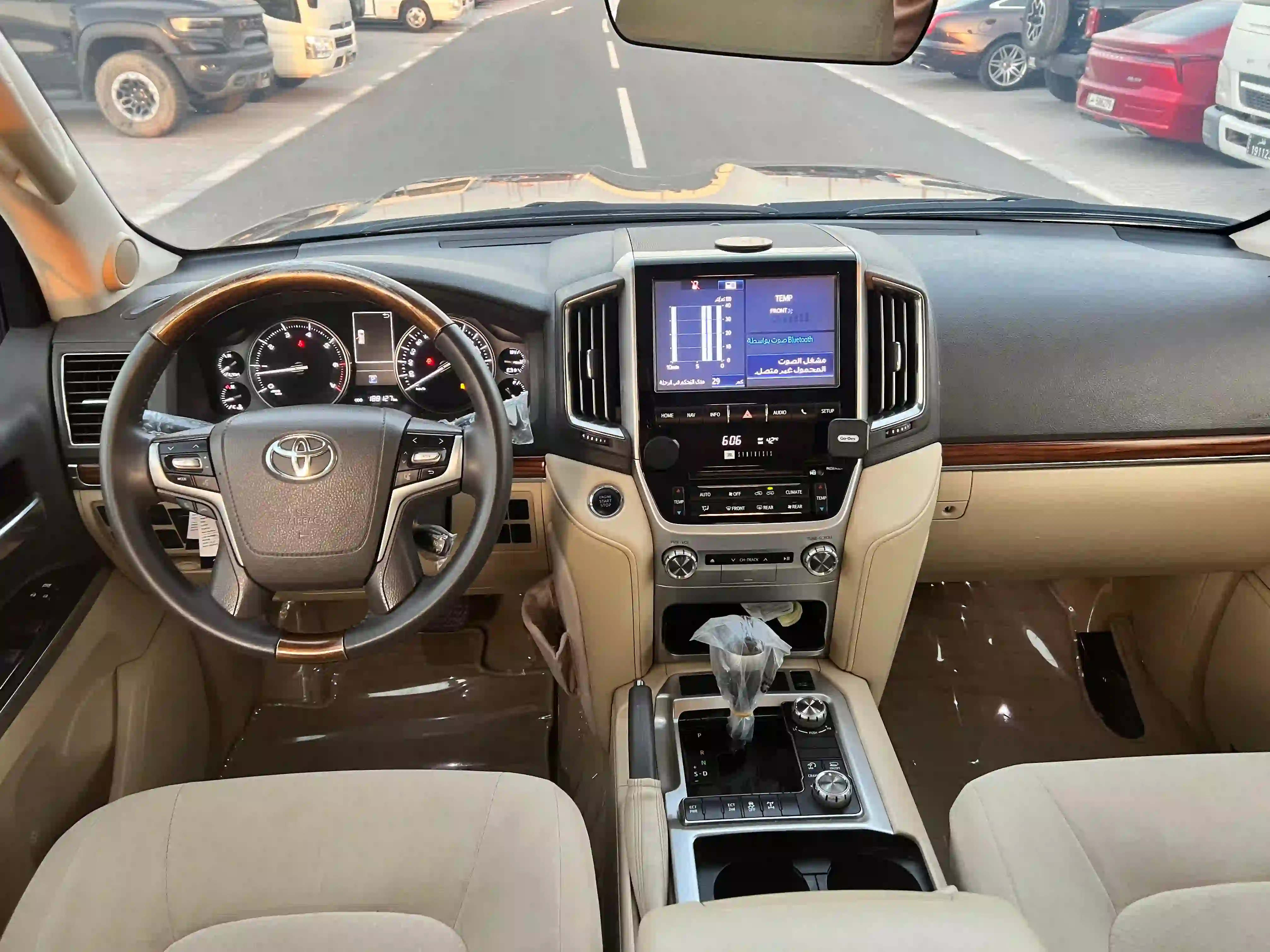 Toyota Land Cruiser VX.R 2016 — photo 9 for sale in Qatar