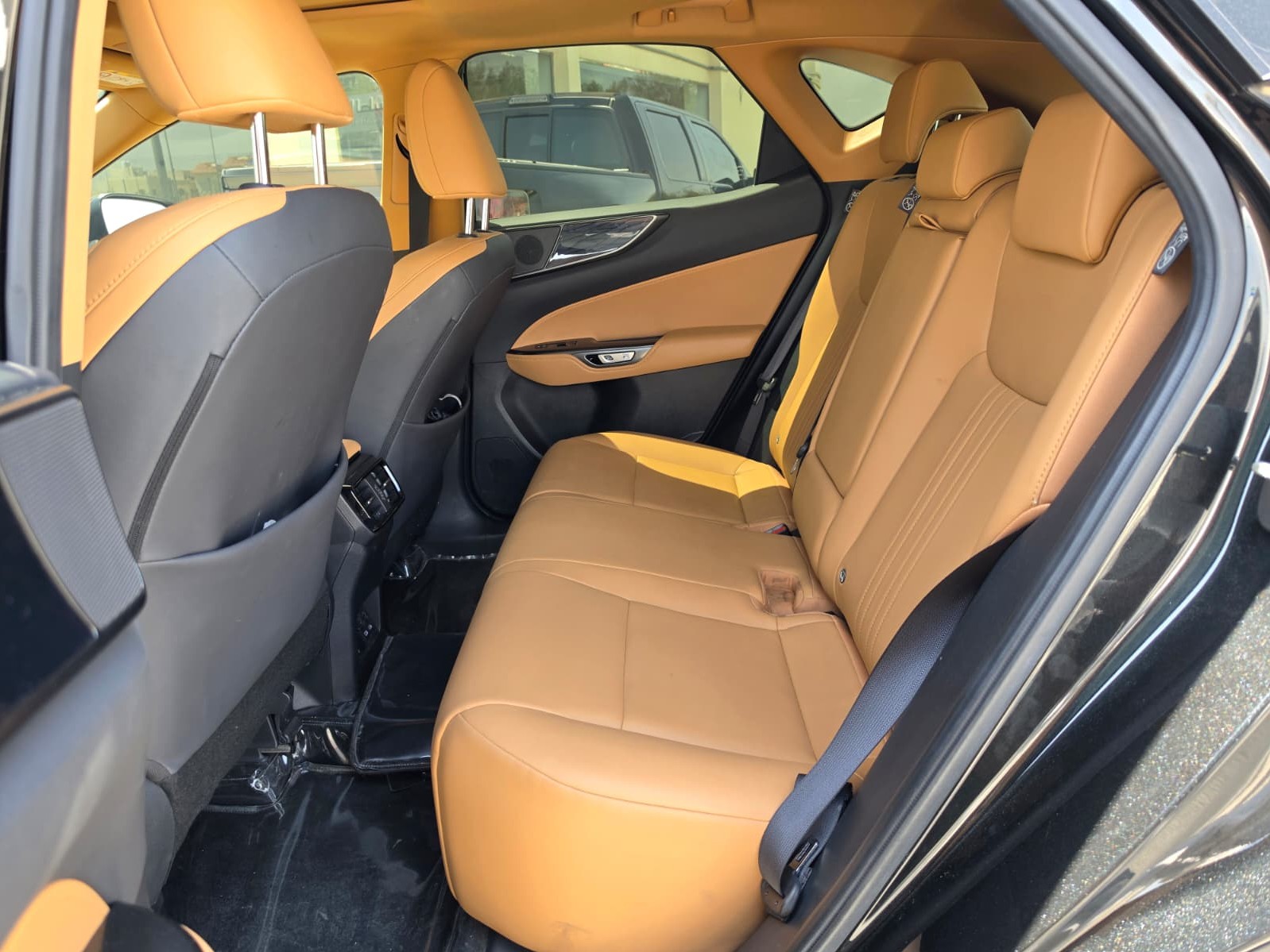 Lexus NX 350 2024 — photo 9 for sale in Qatar