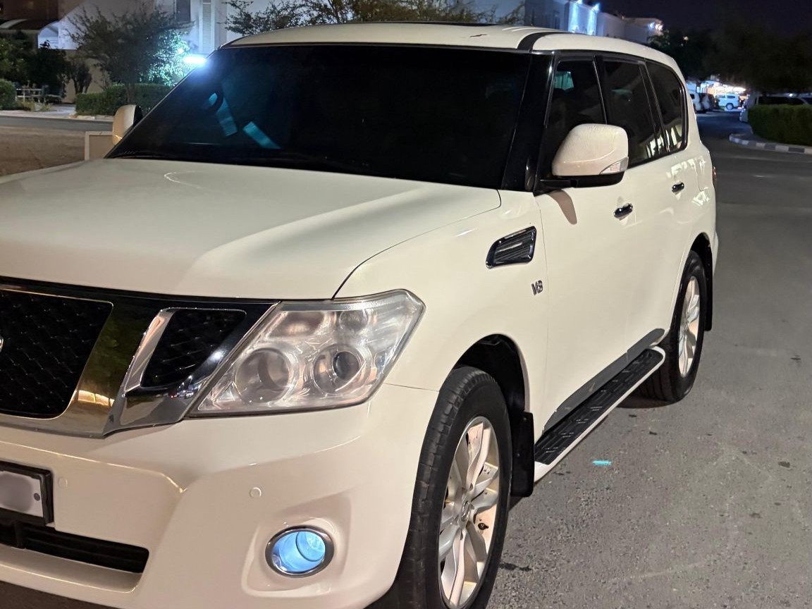 Nissan Patrol LE 2013 - Image 2