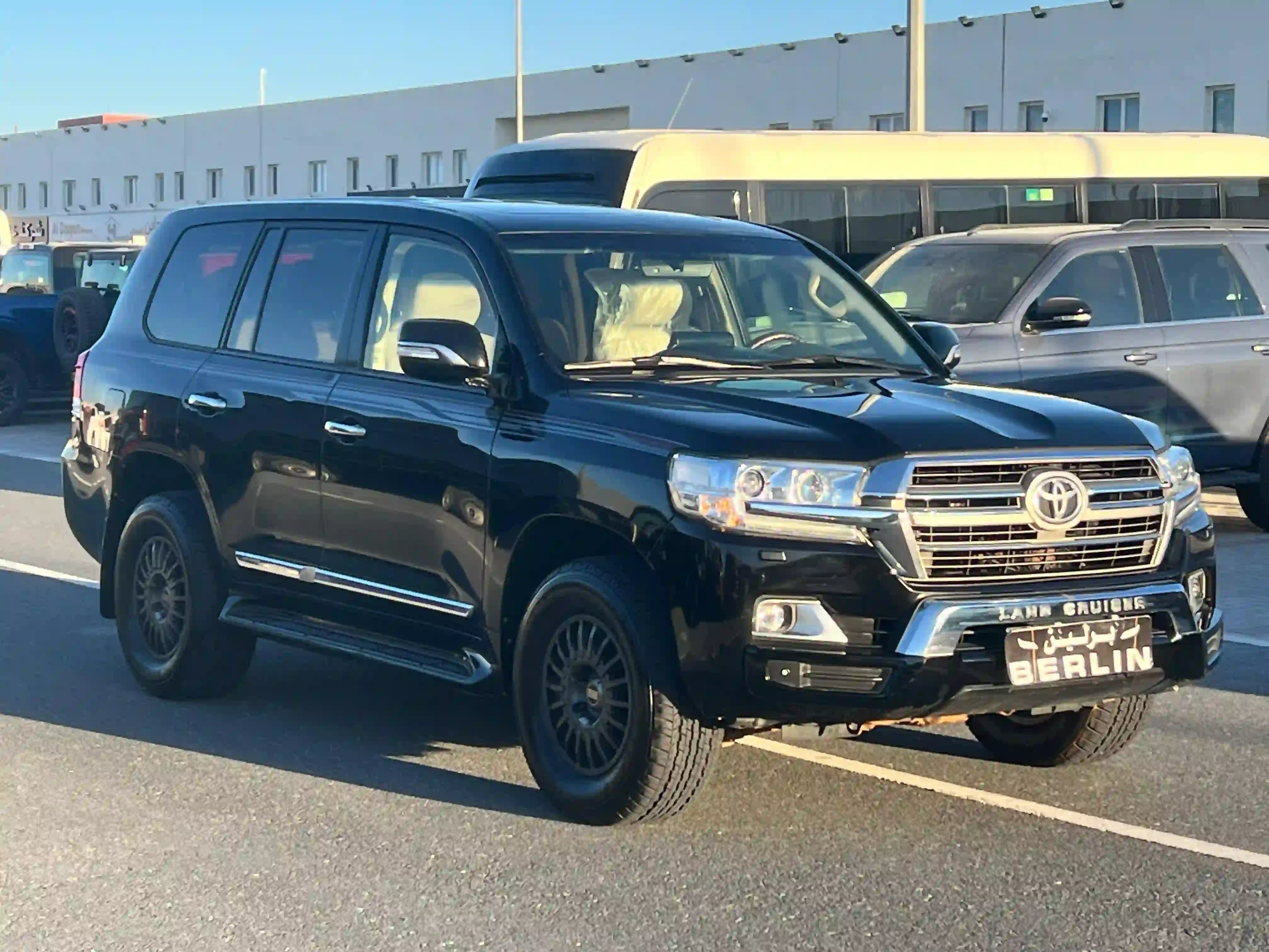 Toyota Land Cruiser GX.R 2019 - Image 3