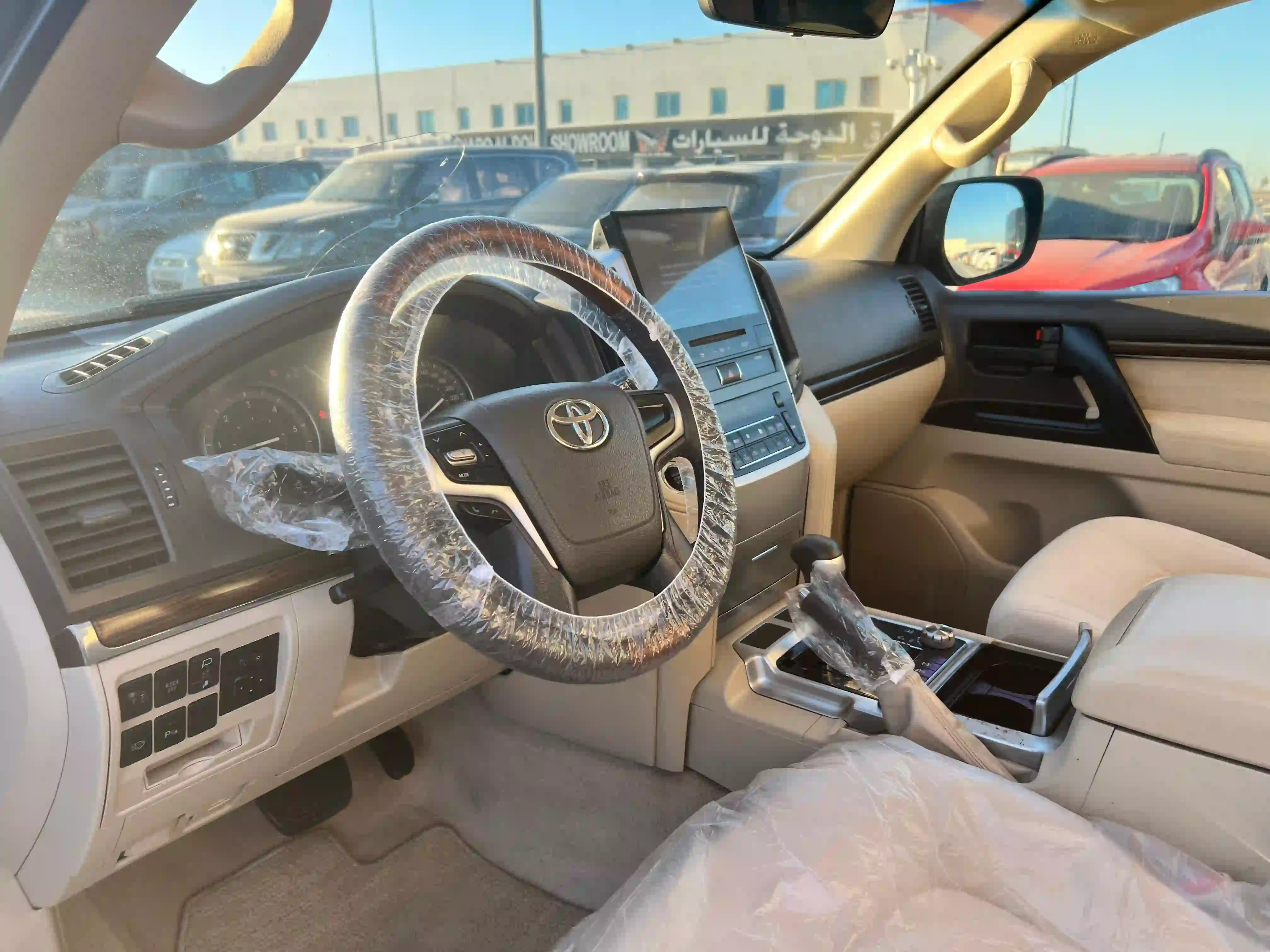 Toyota Land Cruiser GX.R 2019 — photo 10 for sale in Qatar