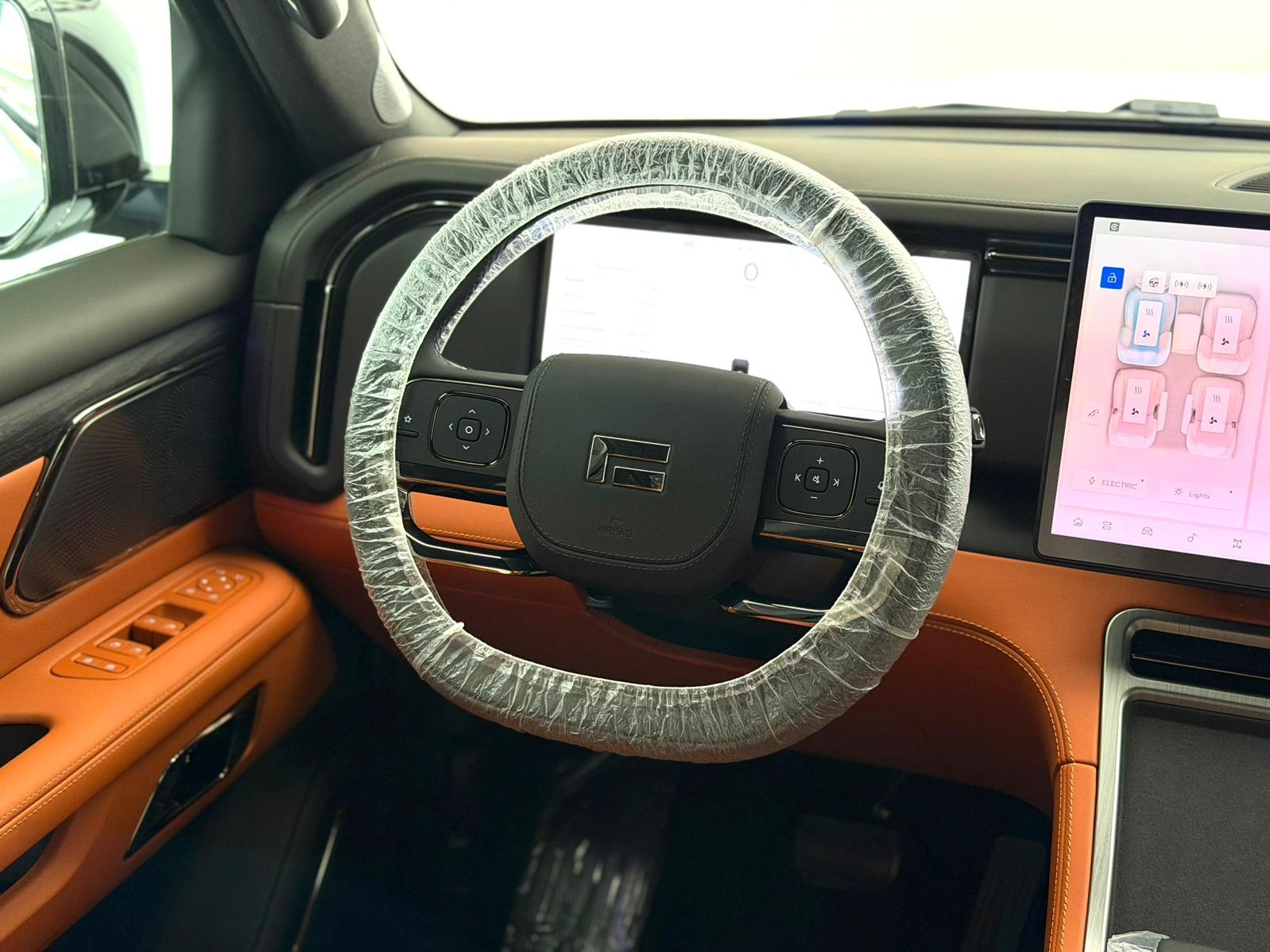 Rox 01 VIP Flagship 2027 — photo 9 for sale in Qatar