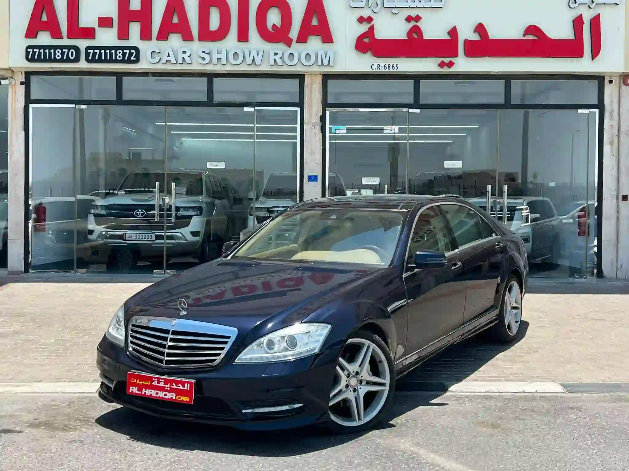 مرسيدس بنز S-Class Sedan 300 2010