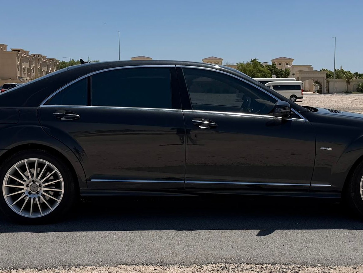 Mercedes-Benz S-Class Sedan 500 2012 - Image 2