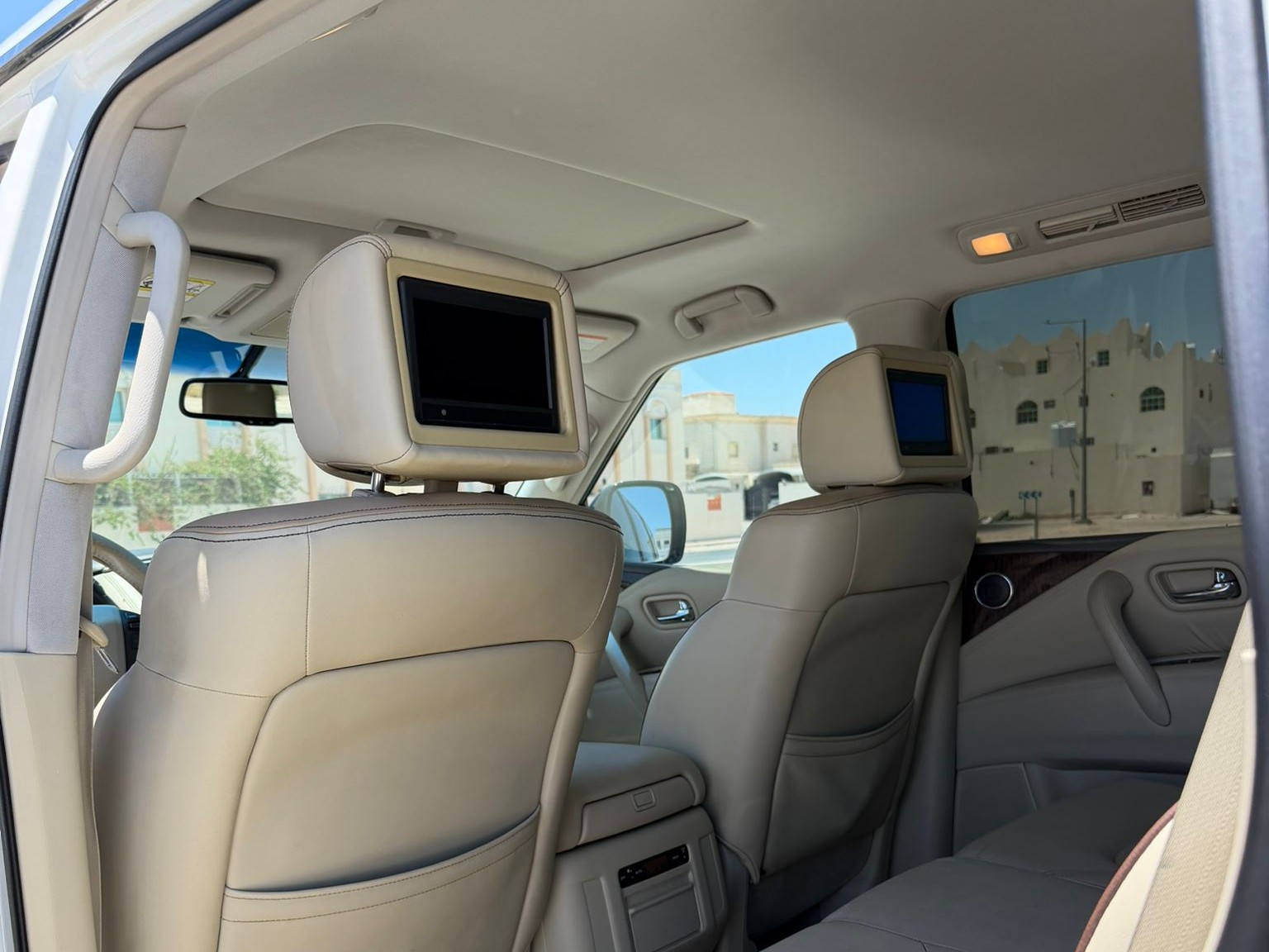 Nissan Patrol LE 2013 - Image 2