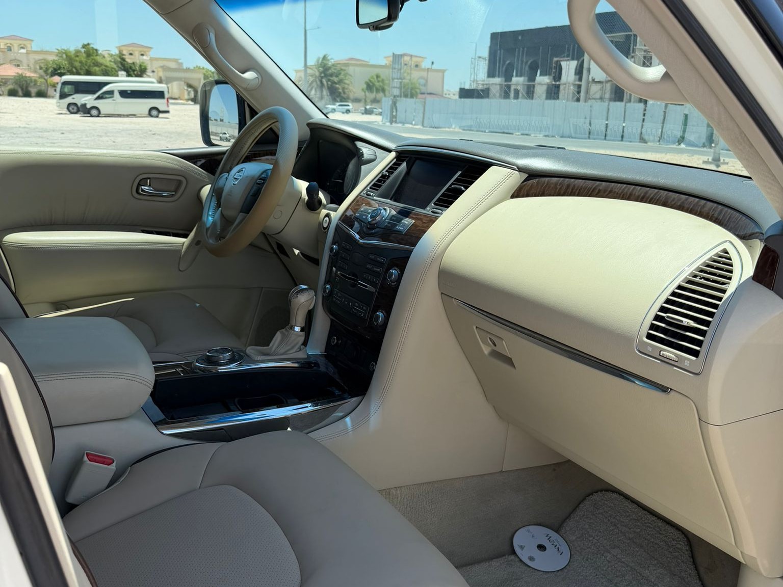 Nissan Patrol LE 2013 — photo 10 for sale in Qatar