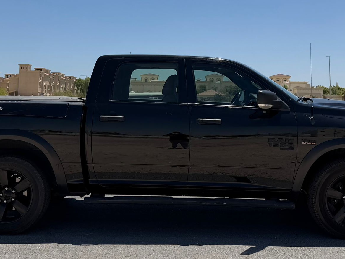 Dodge Ram 2021 - Image 2