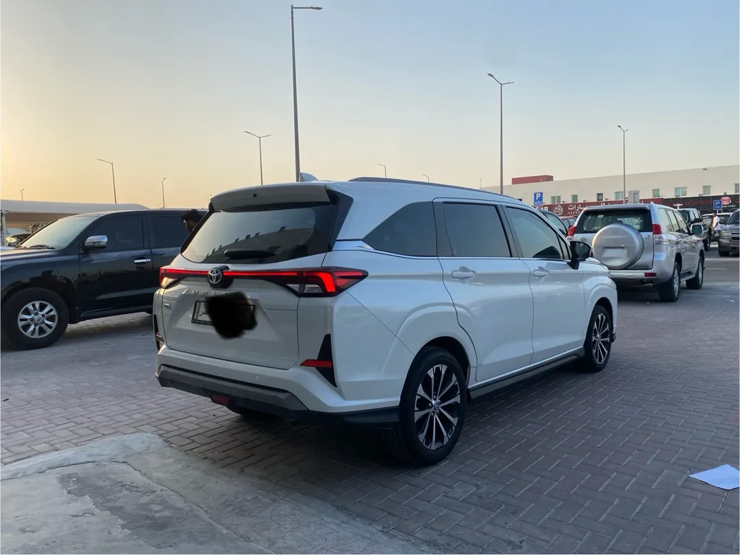 Toyota veloz 2024 — photo 9 for sale in Qatar