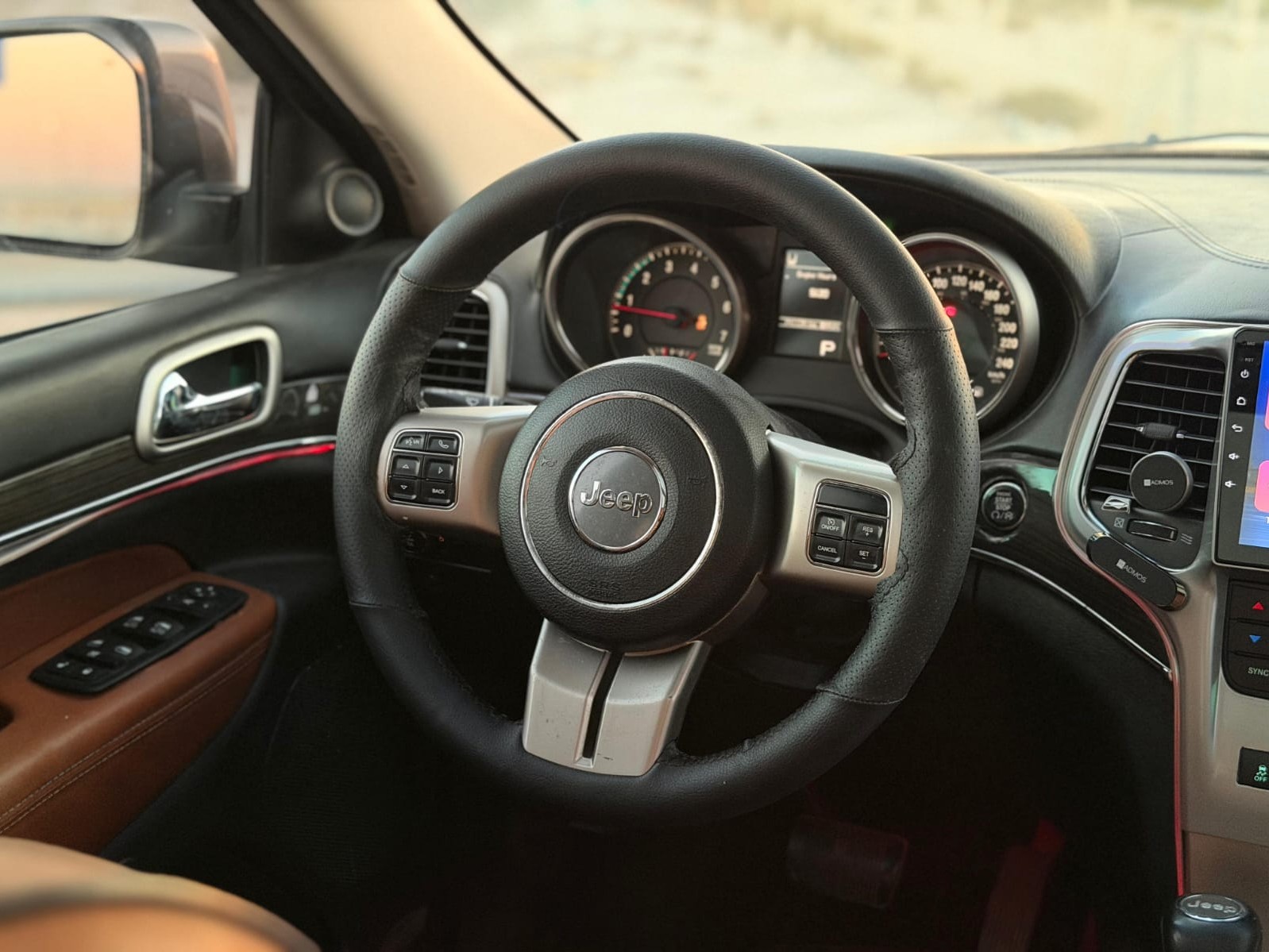 Jeep Grand Cherokee 2011 - Image 4
