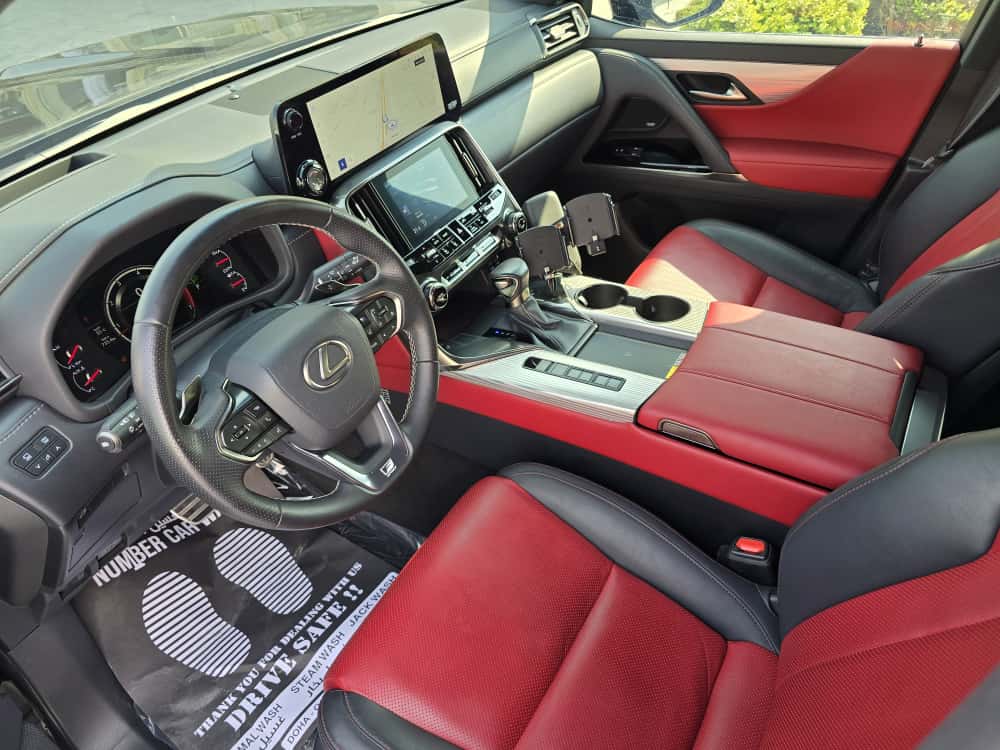 Lexus LX 600 F-Sport 2024 — photo 10 for sale in Qatar