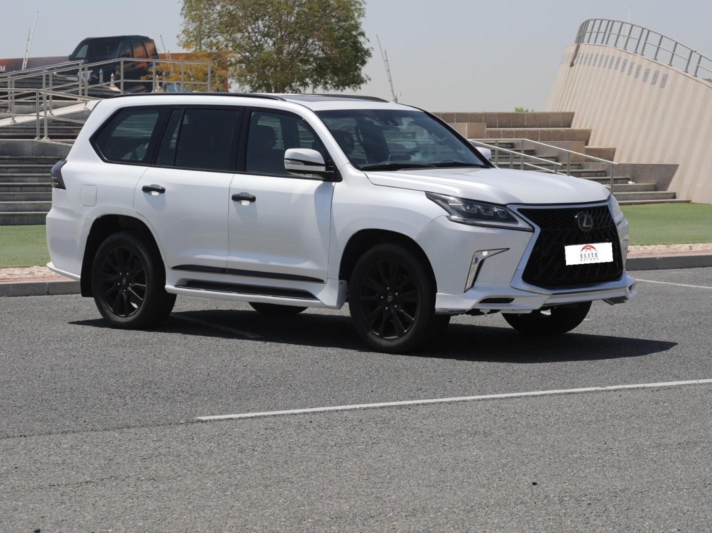 Lexus LX 570 S 2019 — photo 11 for sale in Qatar