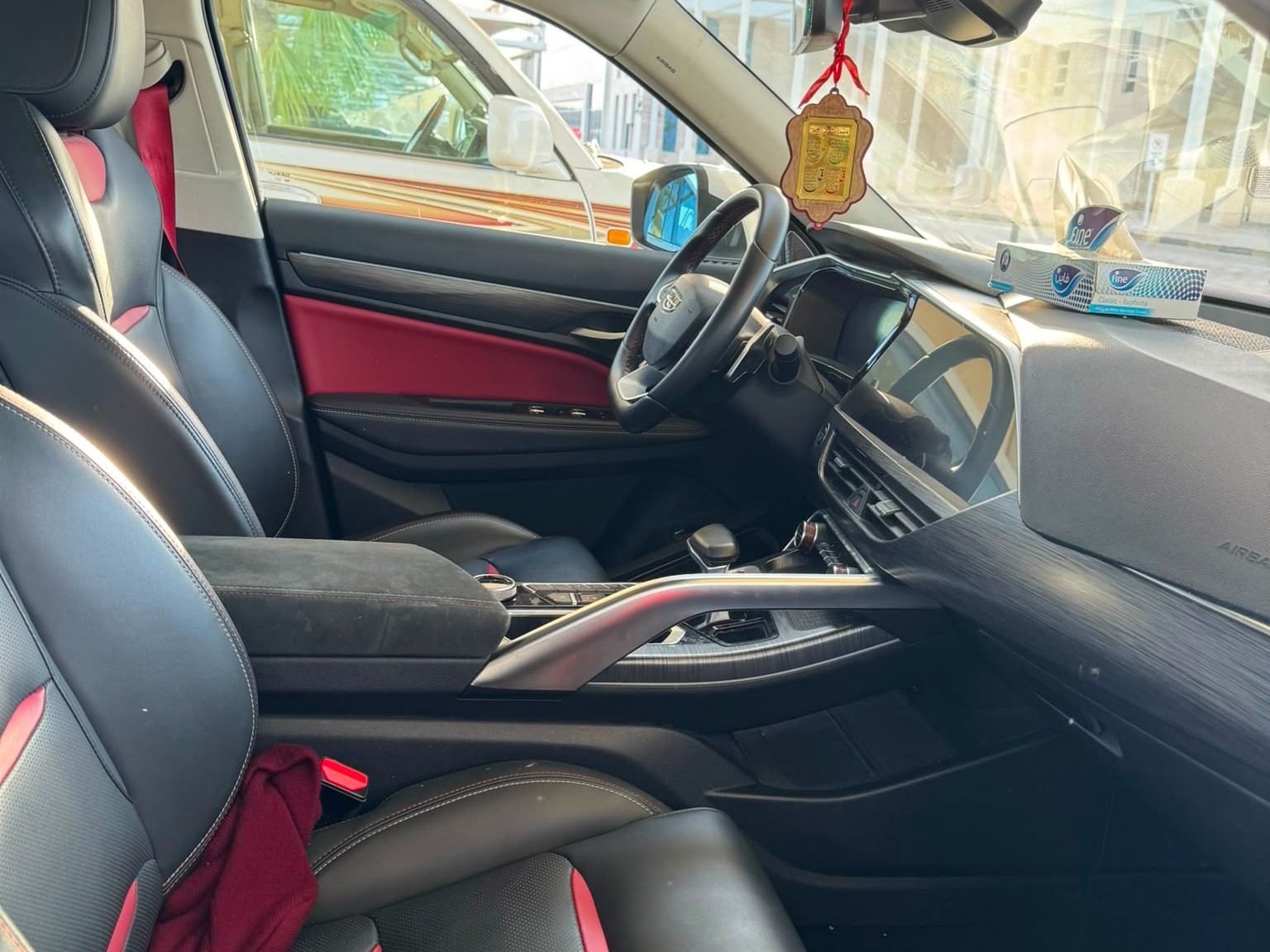 Geely  Tugella 2022 - Image 4