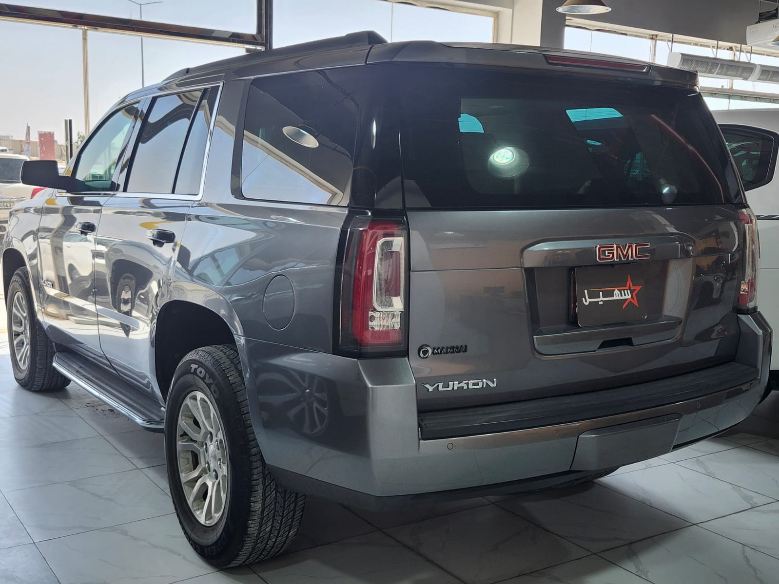 GMC Yukon 2018 — photo 9 for sale in Qatar