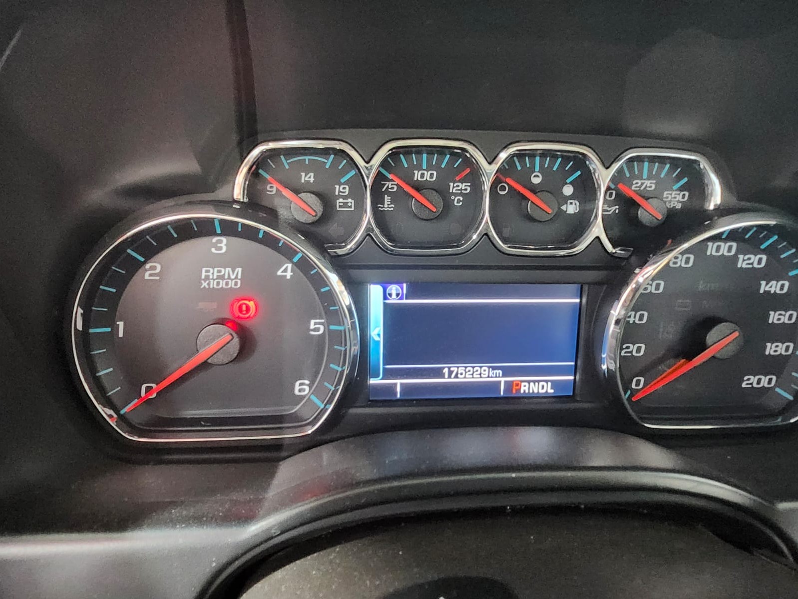 GMC Yukon 2018 — photo 10 for sale in Qatar