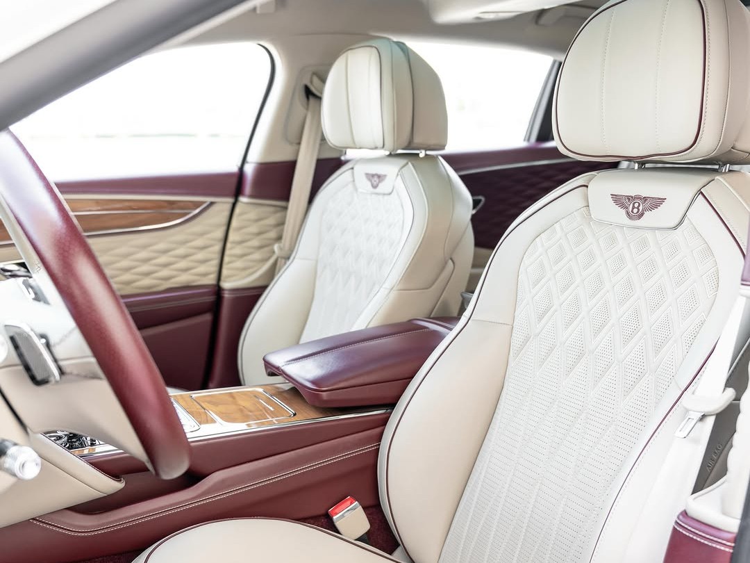 Bentley Flying Spur 2020 - Image 3