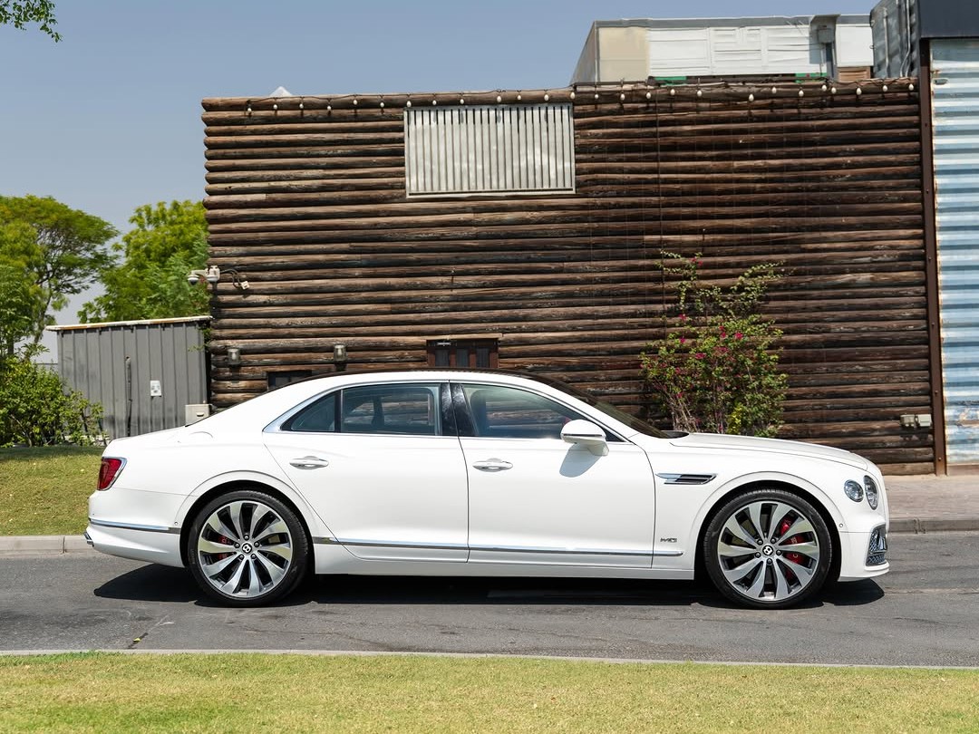 Bentley Flying Spur 2020 — photo 12 for sale in Qatar