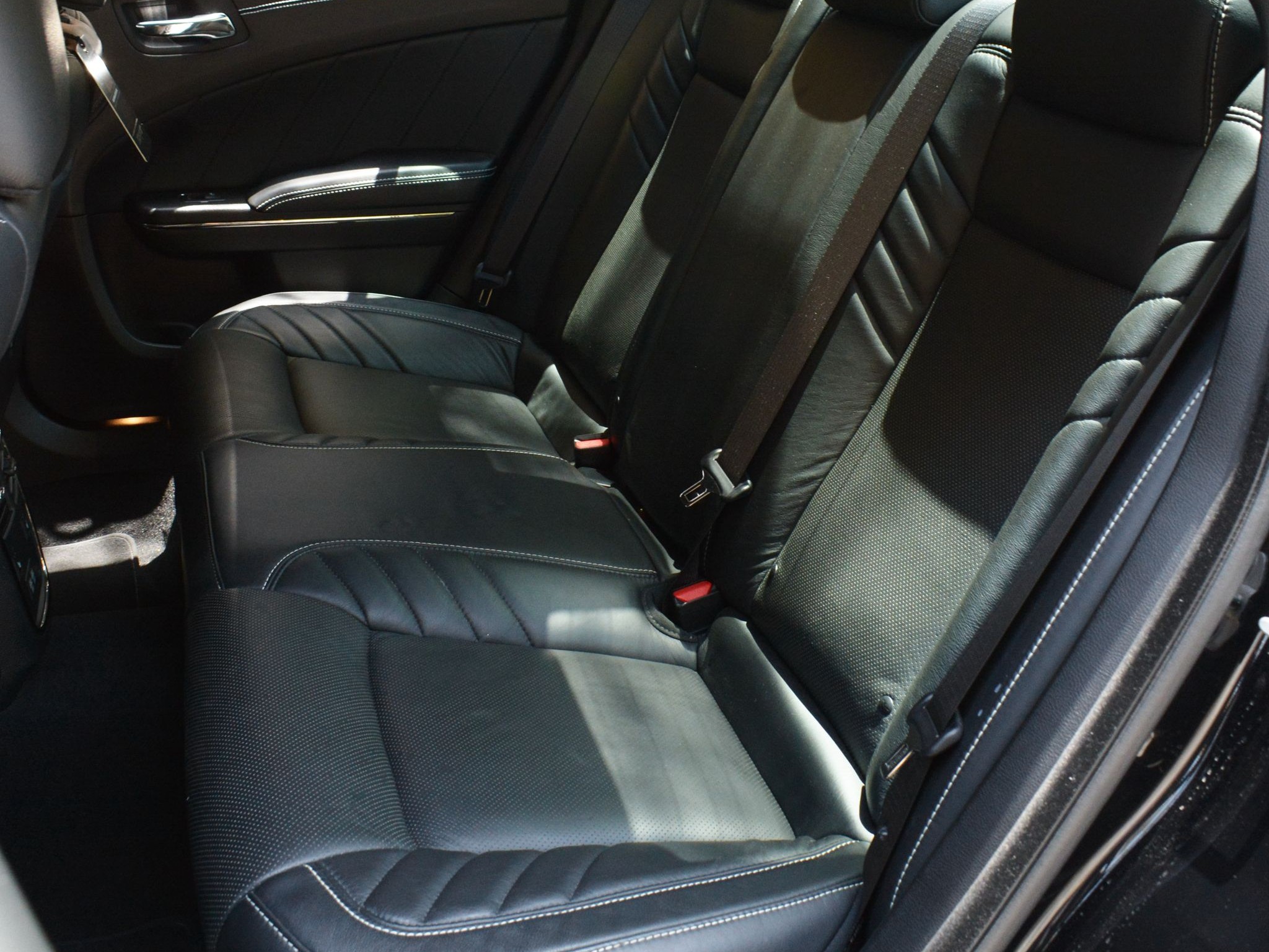 Dodge Challenger SRT 2022 — photo 11 for sale in Qatar