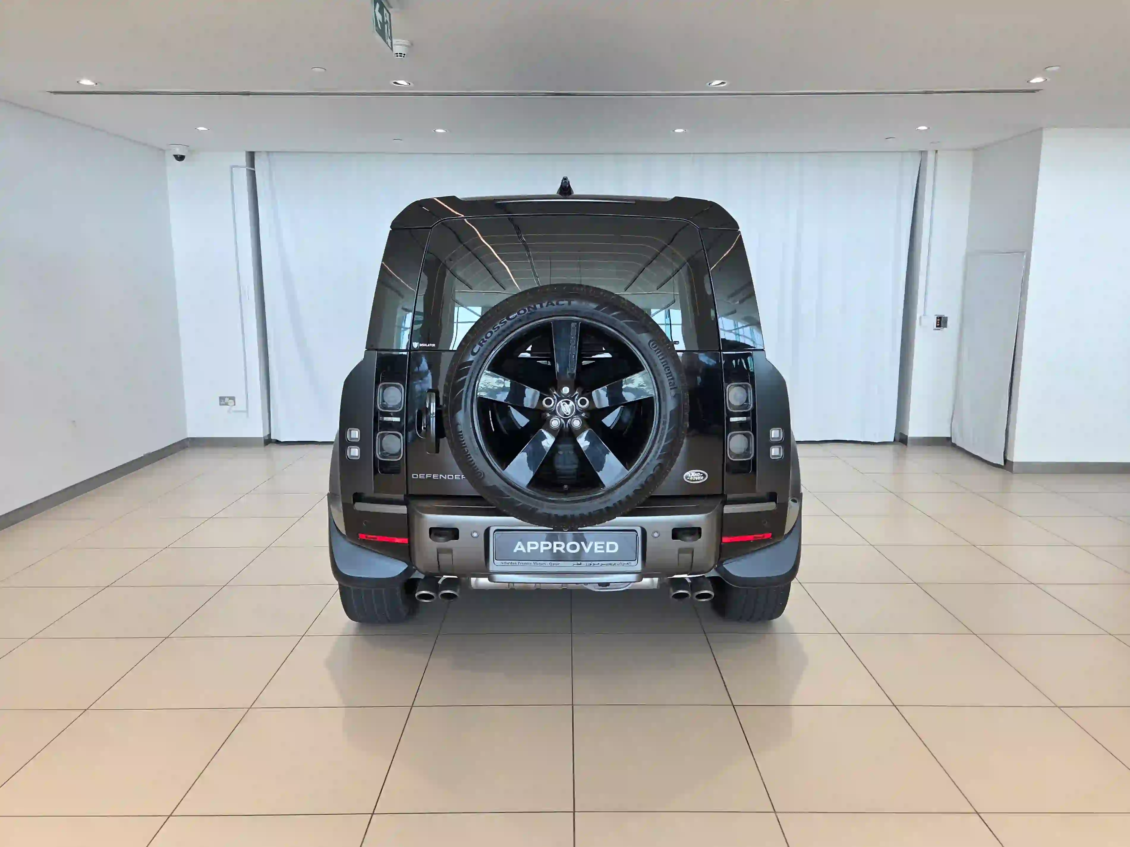 Land Rover Defender 110 Carpathian Edition 2023 - Image 2