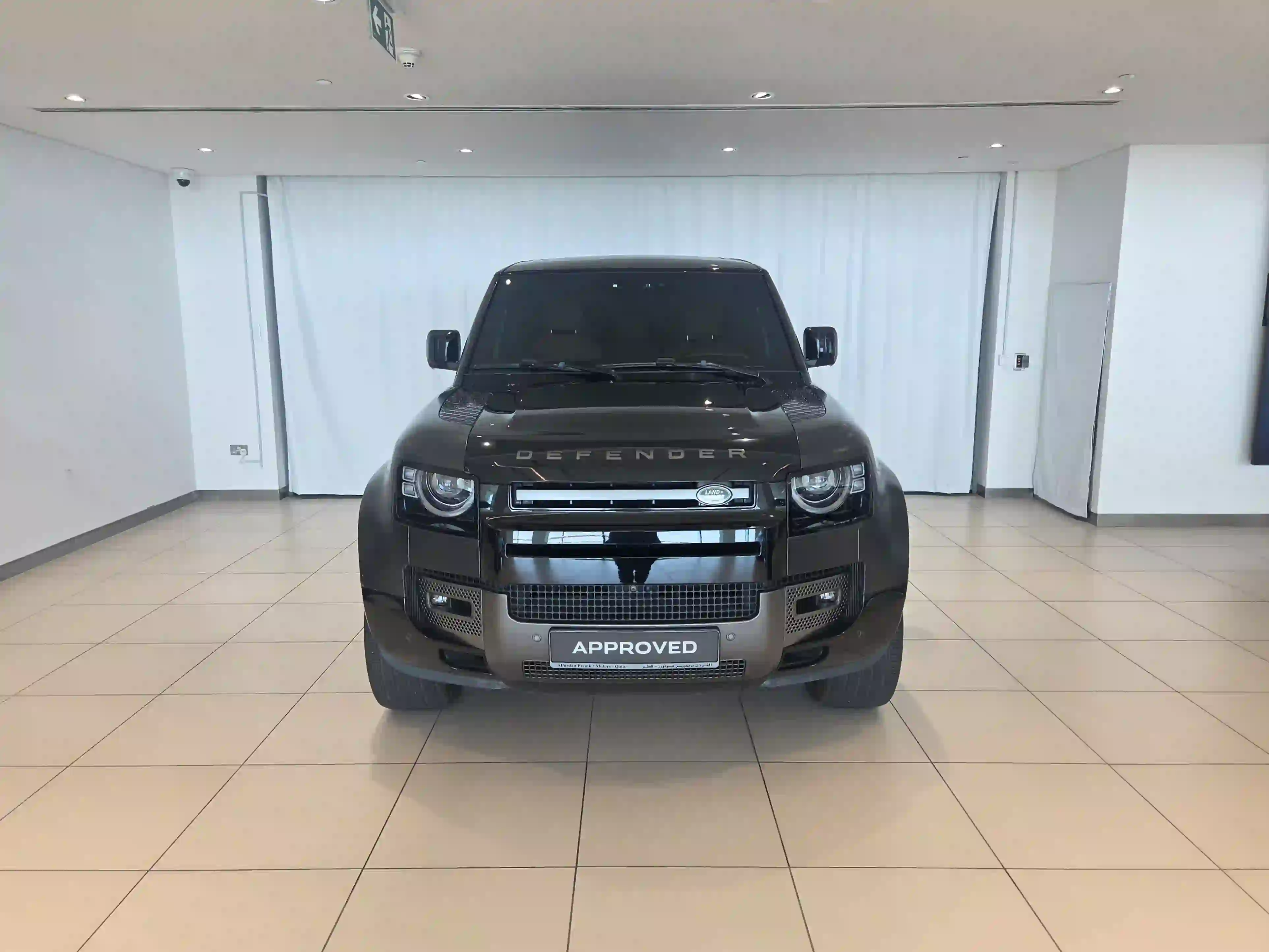 Land Rover Defender 110 Carpathian Edition 2023 - Image 4