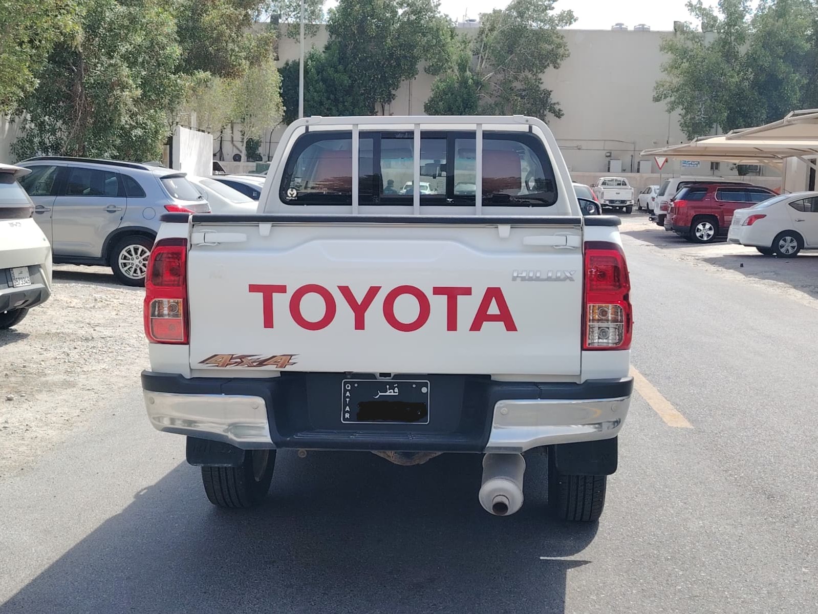 Toyota Hilux 4X4 2022 — photo 9 for sale in Qatar