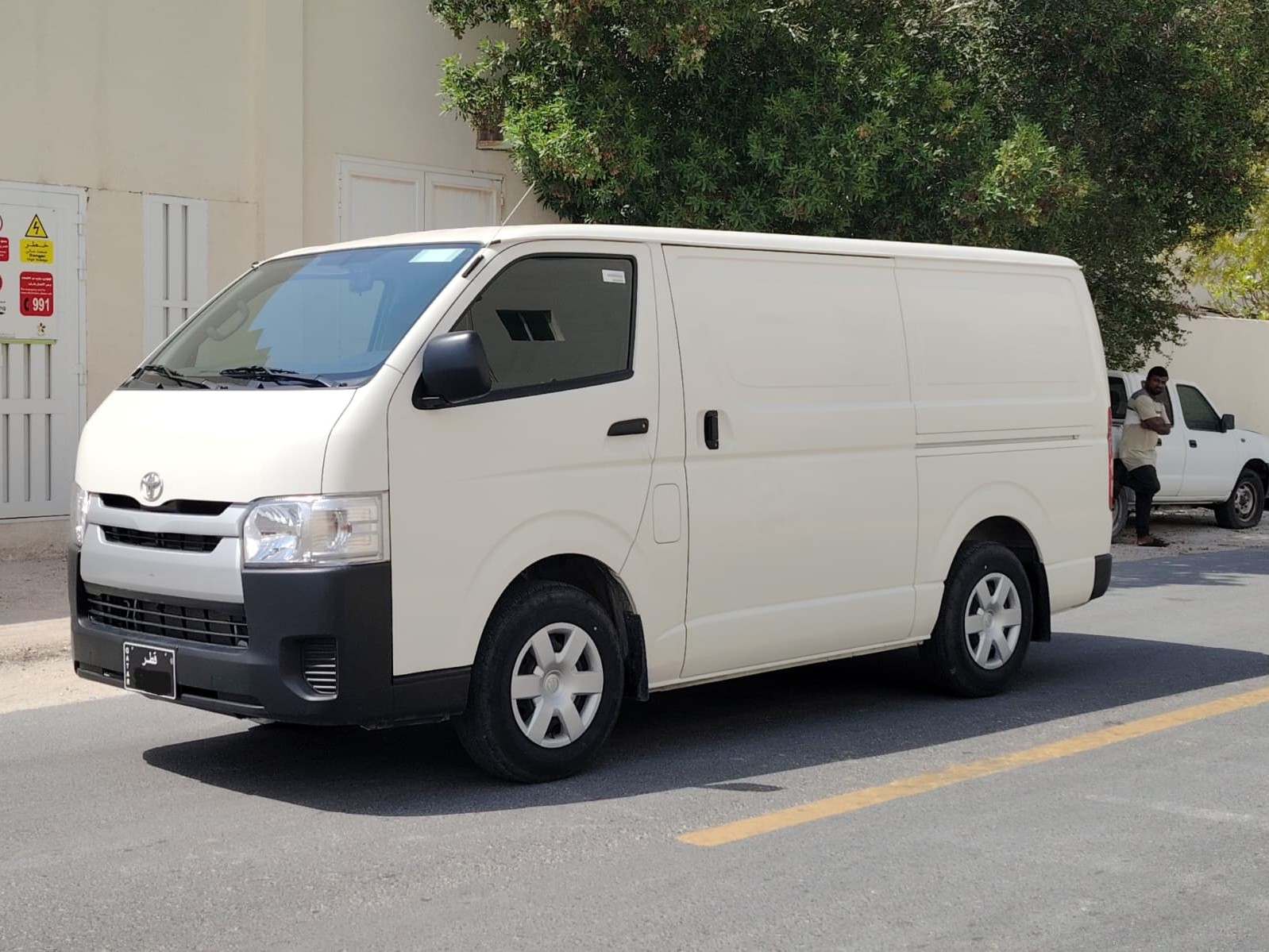 Toyota Hi-Ace 2023